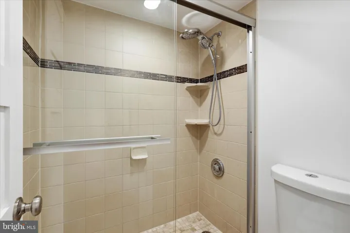 309 Yoakum Pkwy, Alexandria, Virginia 22304