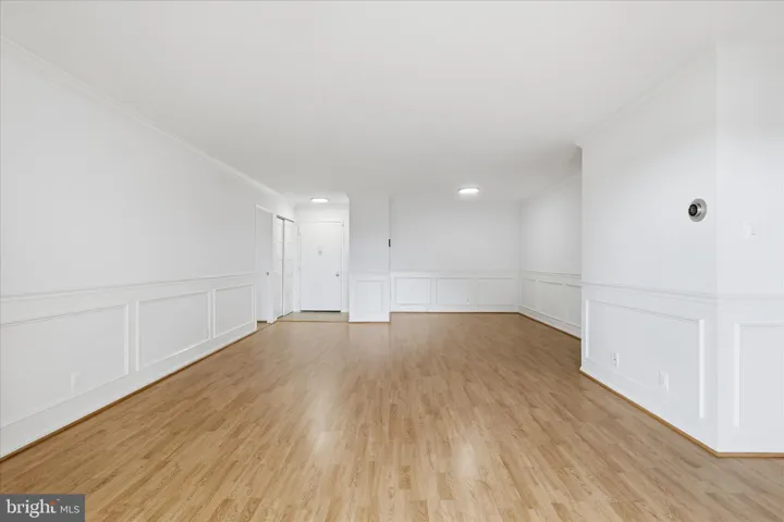 309 Yoakum Pkwy, Alexandria, Virginia 22304