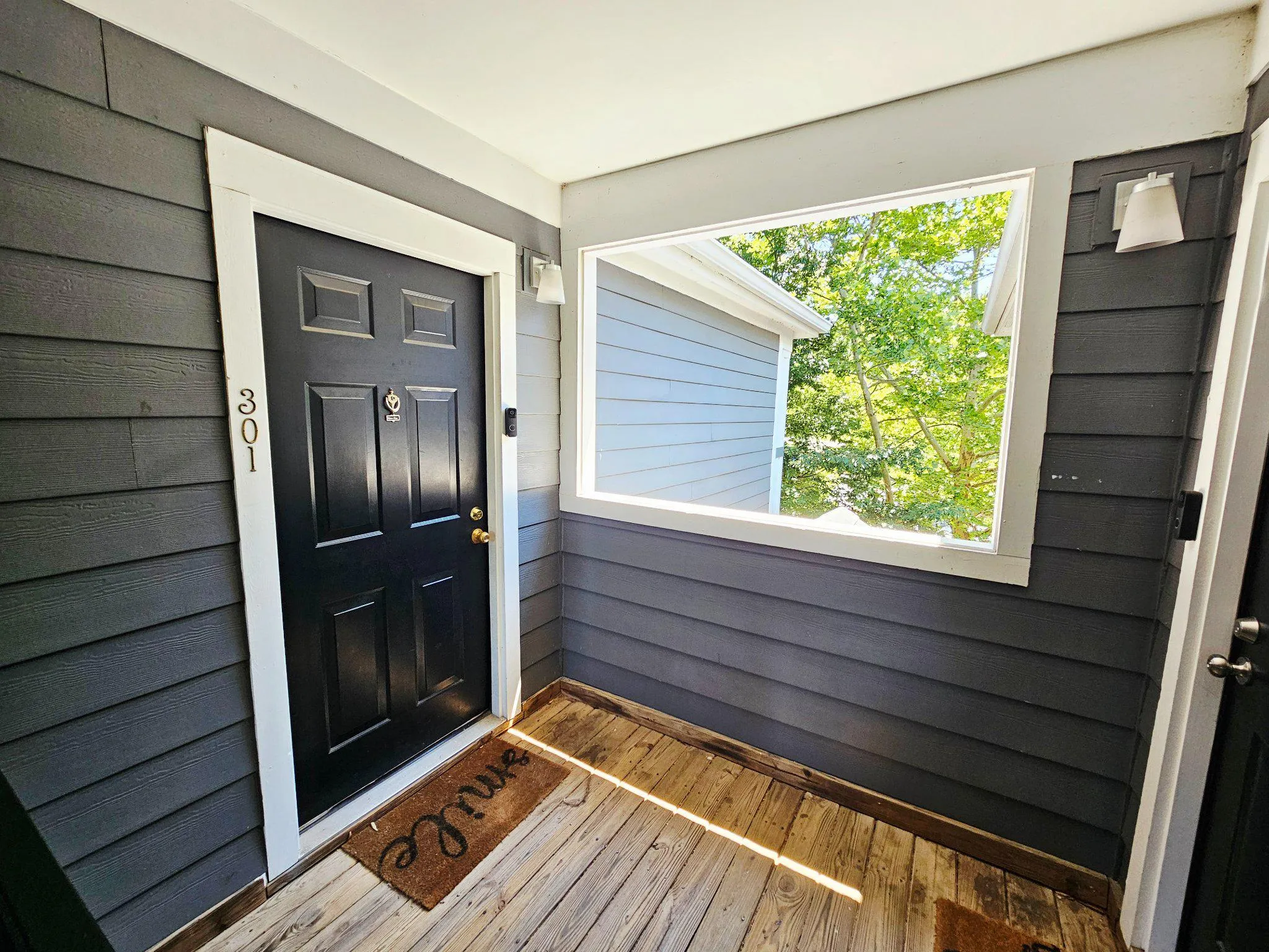 20322 BEECHWOOD TERRACE, Ashburn, VA 20147