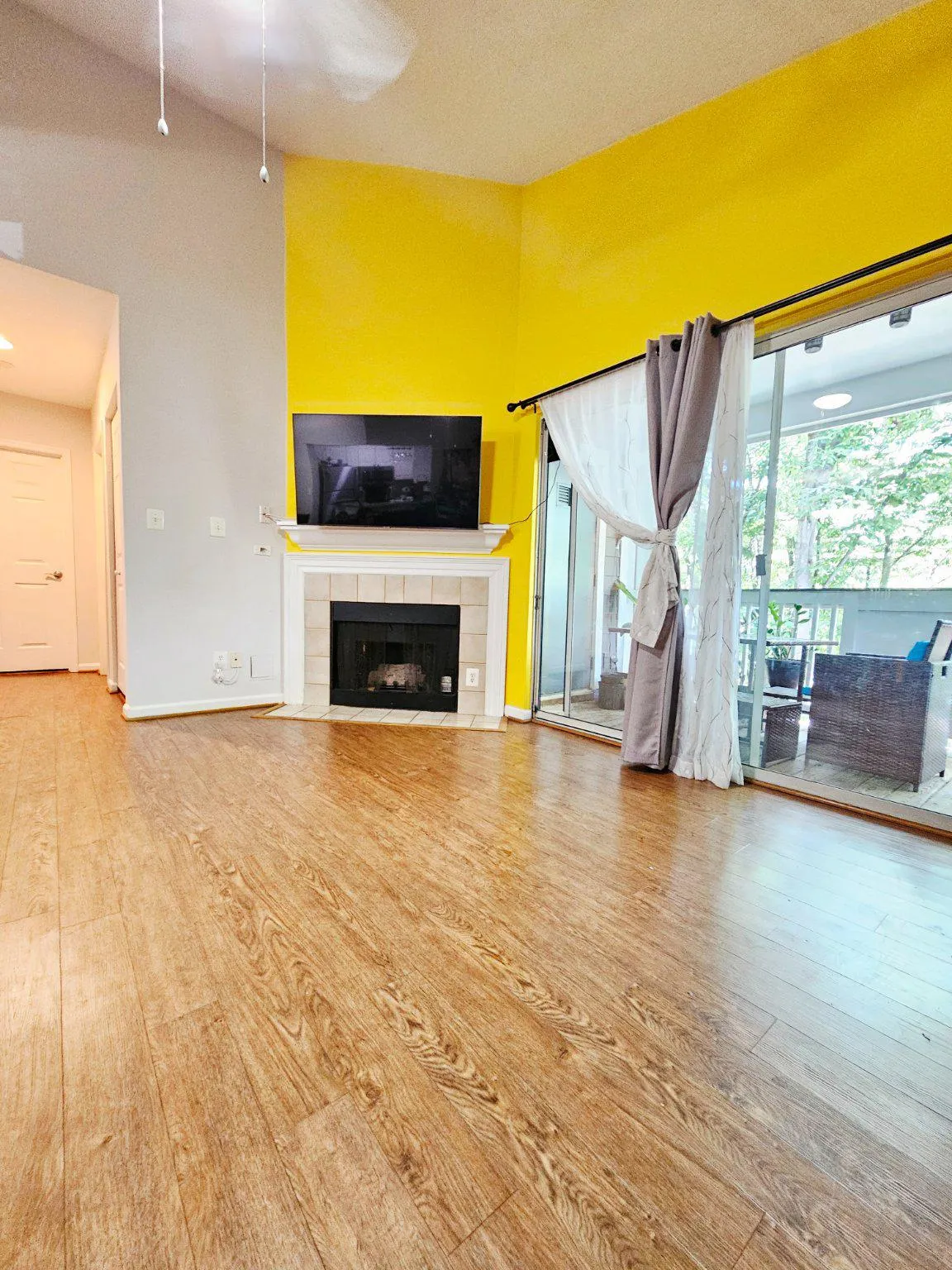 20322 BEECHWOOD TERRACE, Ashburn, VA 20147