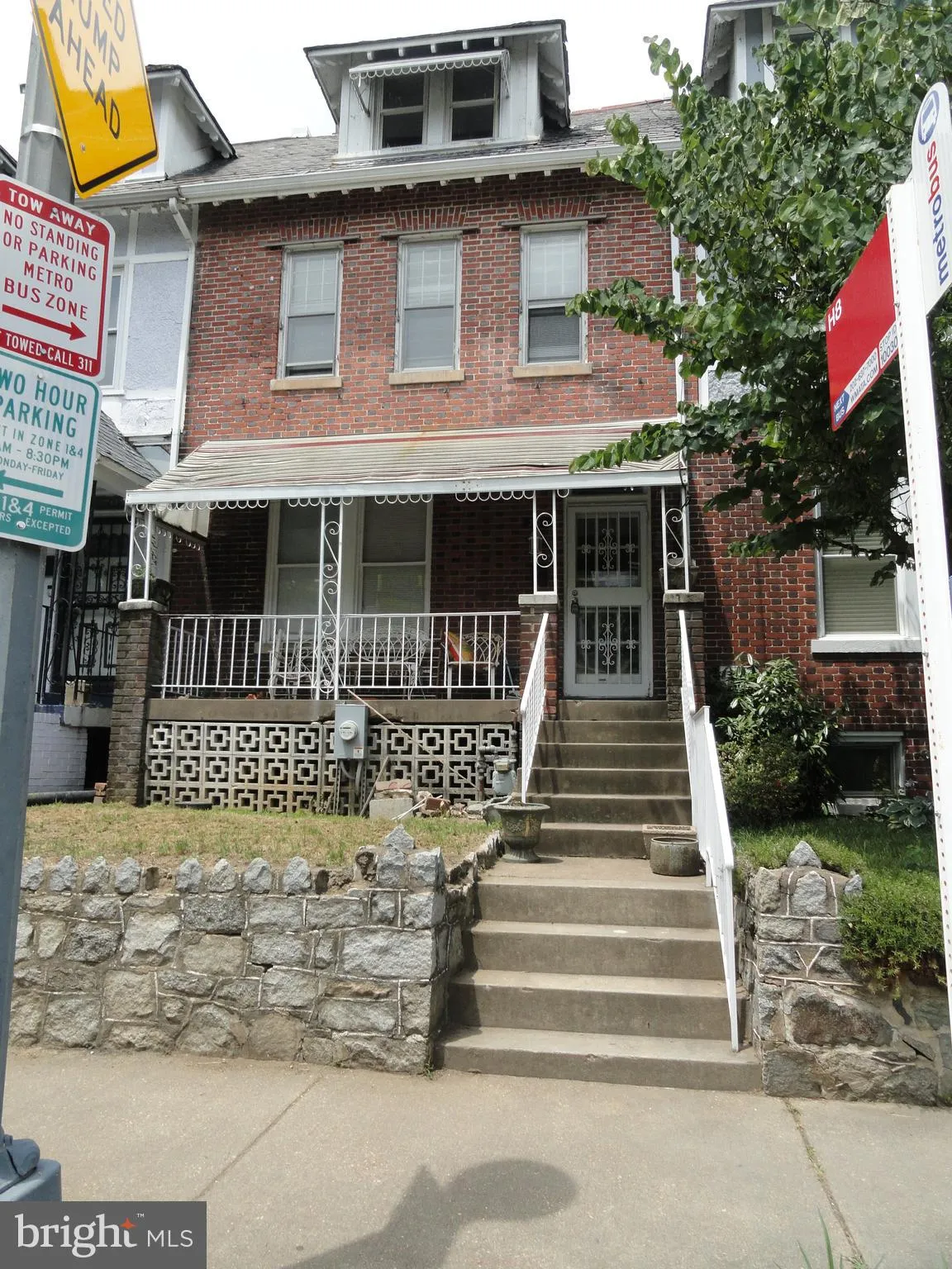 705 QUINCY STREET, Washington, DC 20011