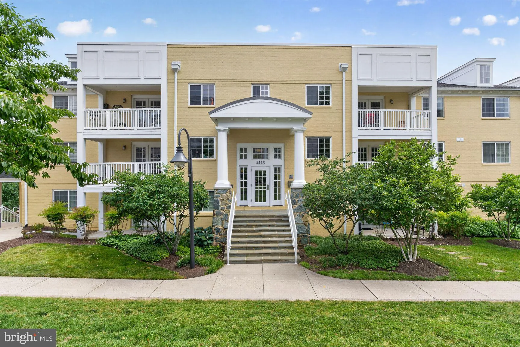 4113 FOUR MILE RUN DRIVE, Arlington, VA 22204