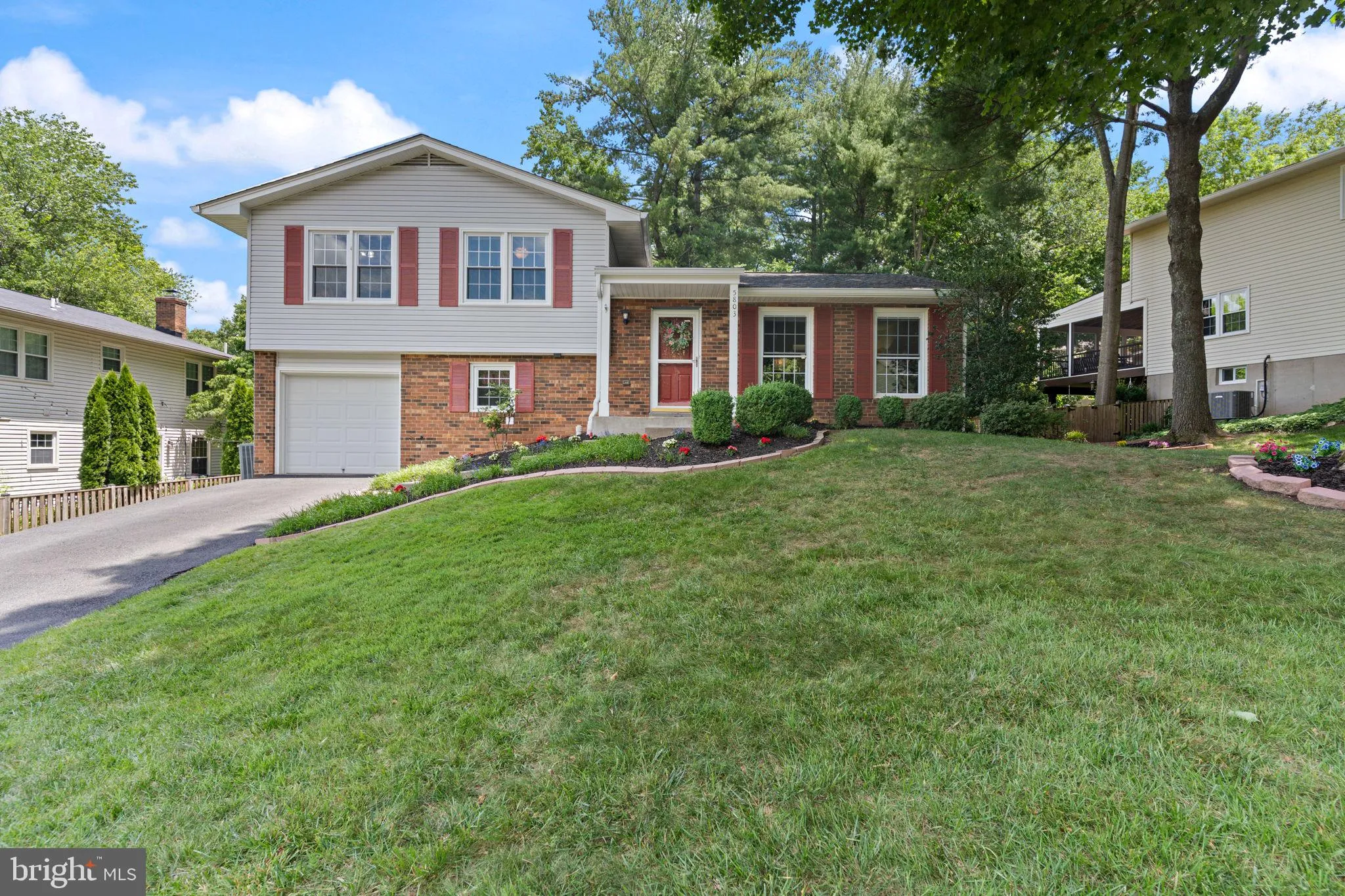 5803 WOOD LAUREL COURT, Burke, VA 22015