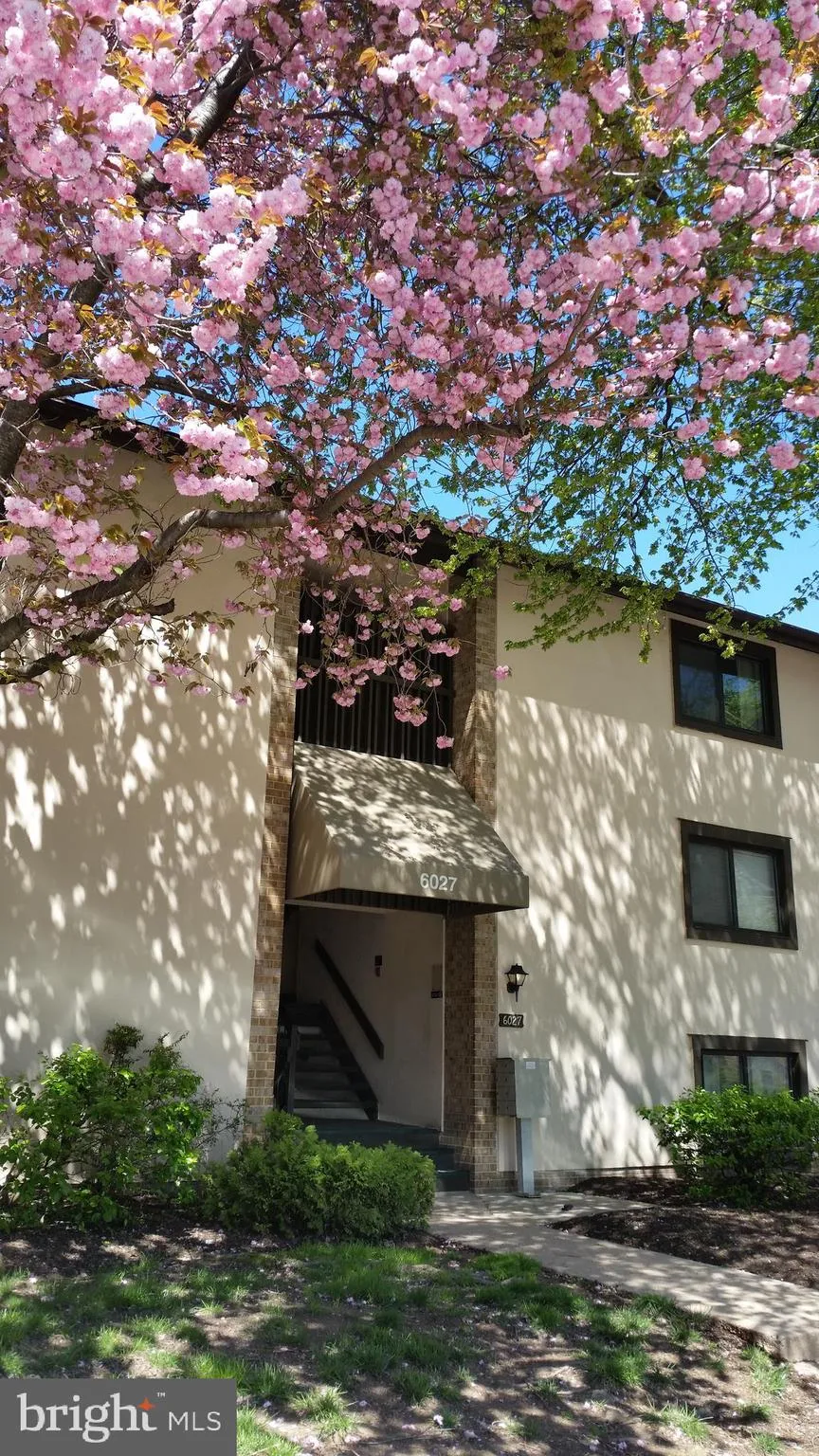 6027 MAJORS LANE, Columbia, MD 21045