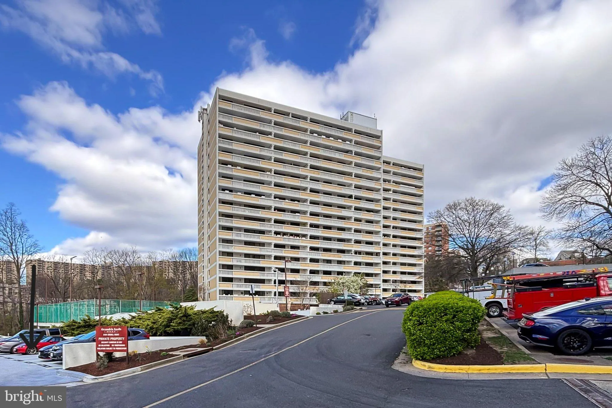 6101 EDSALL RD - PARKING SPACE B15, Alexandria, VA 22304