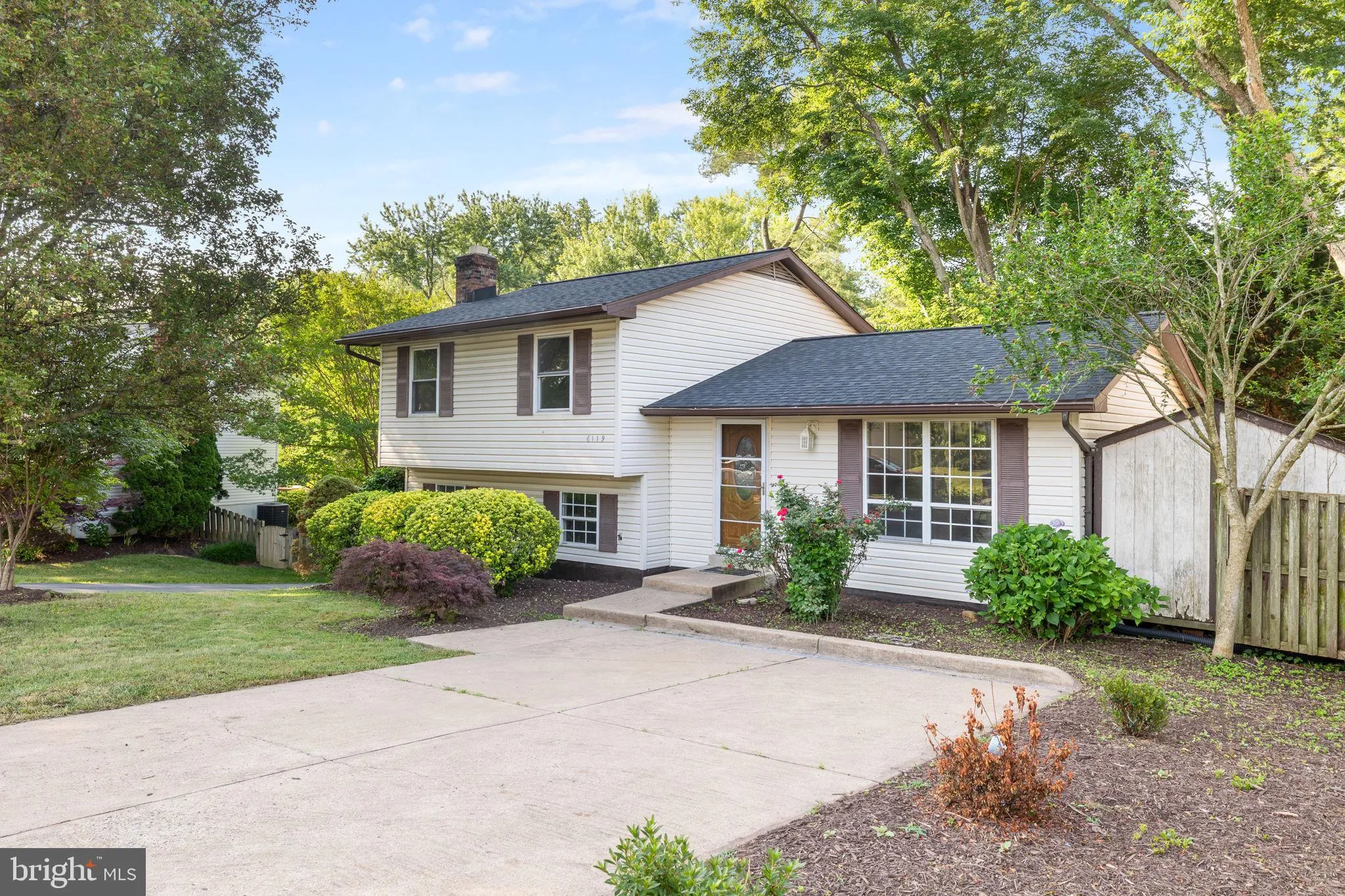 6119 WINDWARD DRIVE, Burke, VA 22015