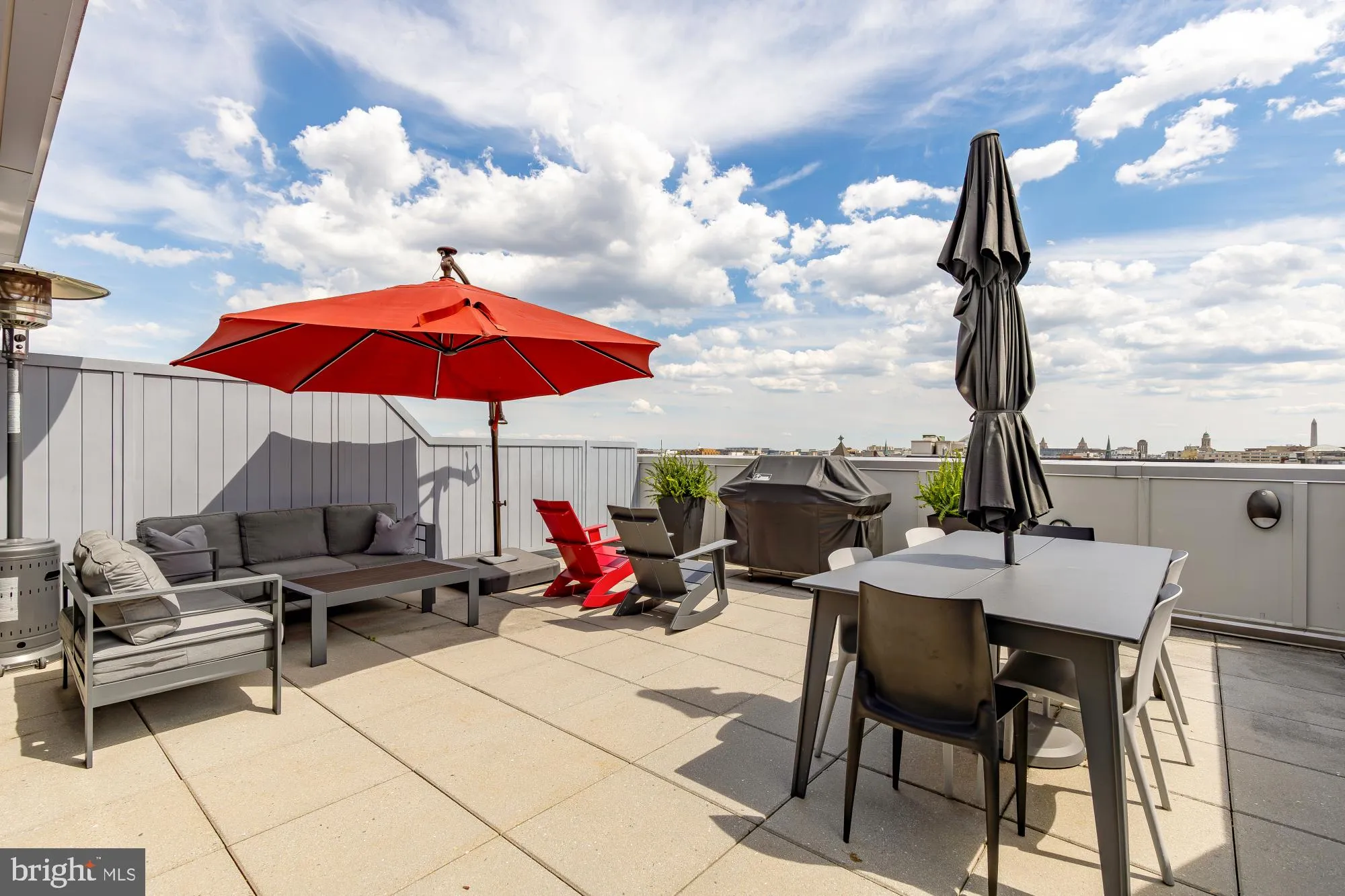 1401 R STREET, Washington, DC 20009