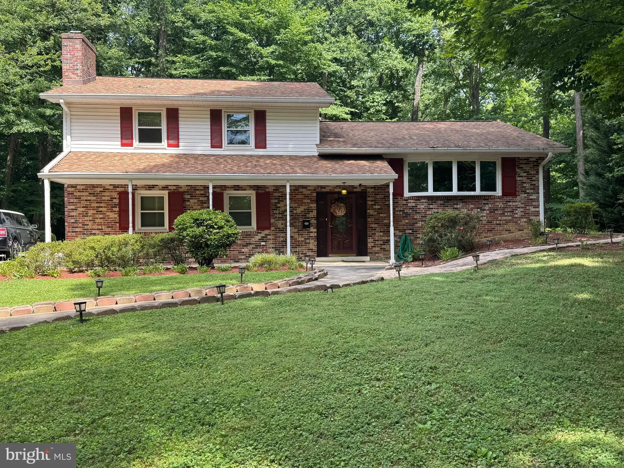 6816 SHRINE COURT, Annandale, VA 22003