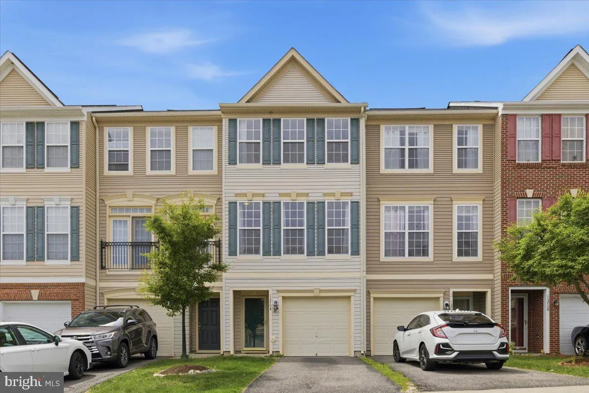 15704 JOHN DISKIN CIRCLE, Woodbridge, VA 22191