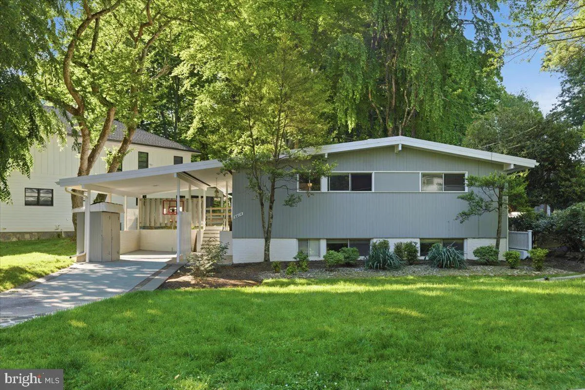 6614 MELODY LANE, Bethesda, MD 20817