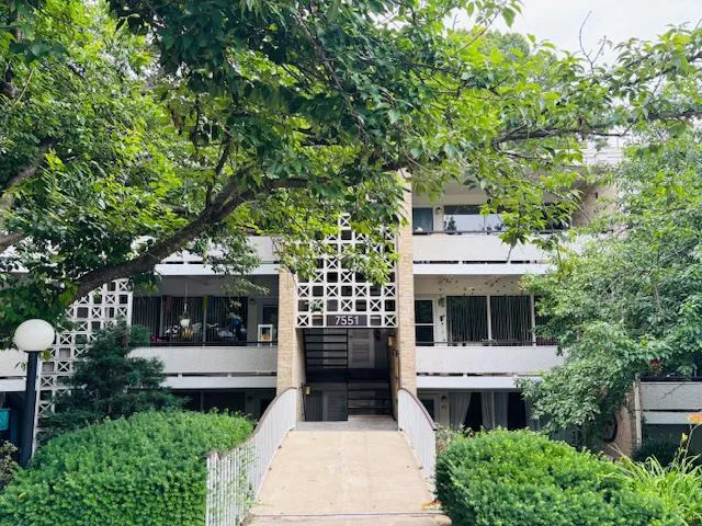 7551 SPRING LAKE DRIVE, Bethesda, MD 20817
