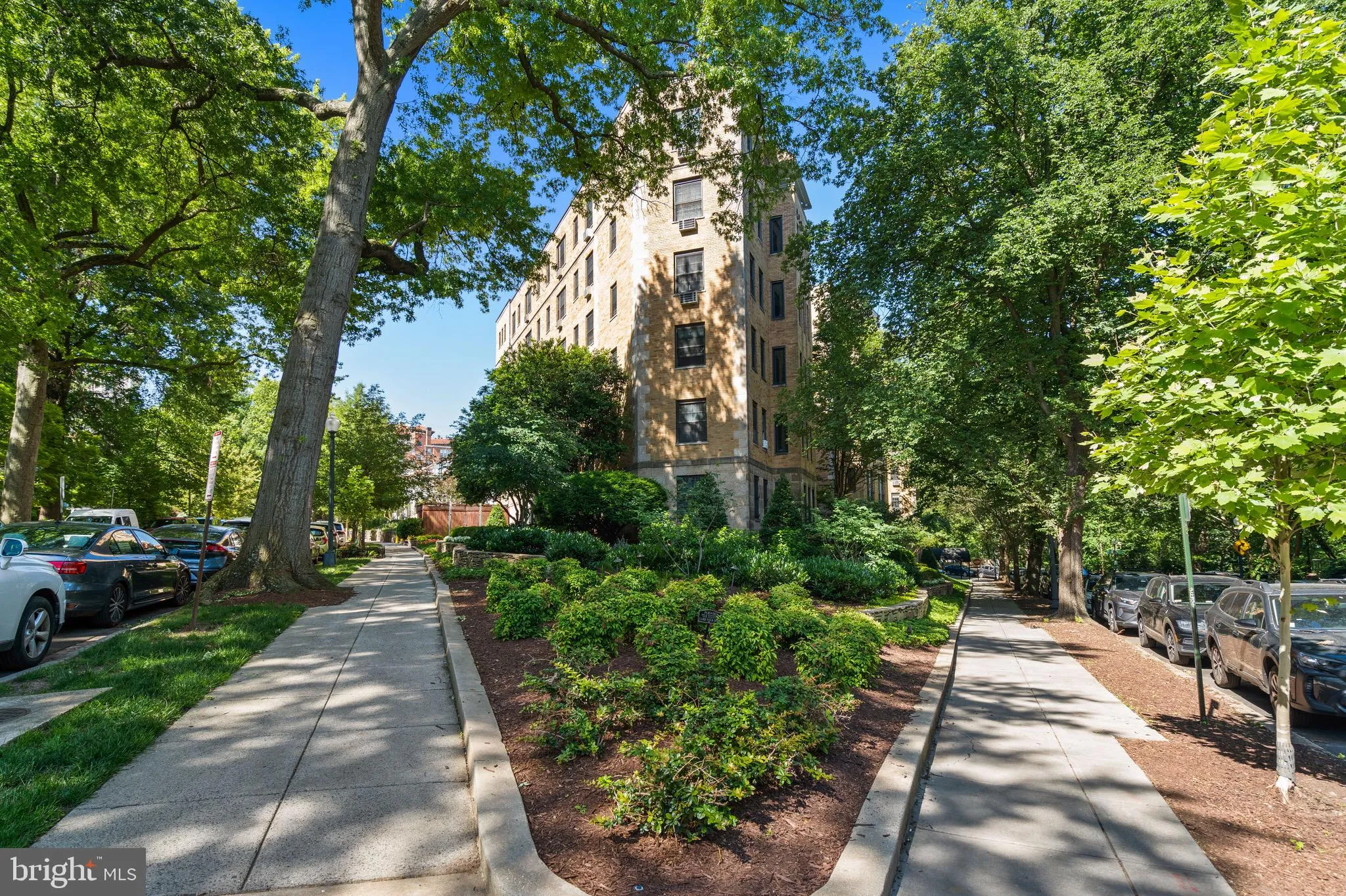 2032 BELMONT ROAD, Washington, DC 20009