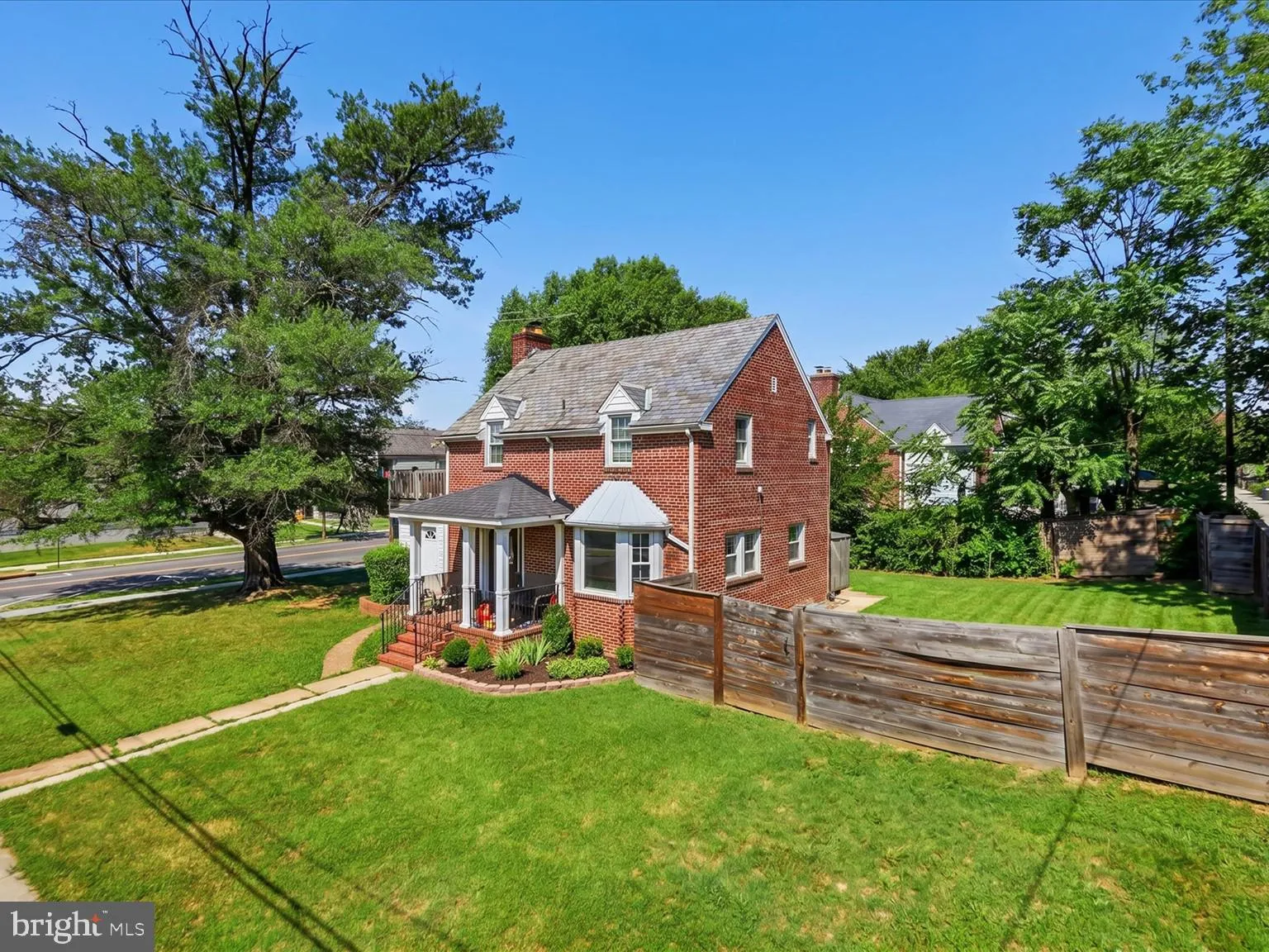 1494 DOUGLAS STREET, Washington, DC 20018
