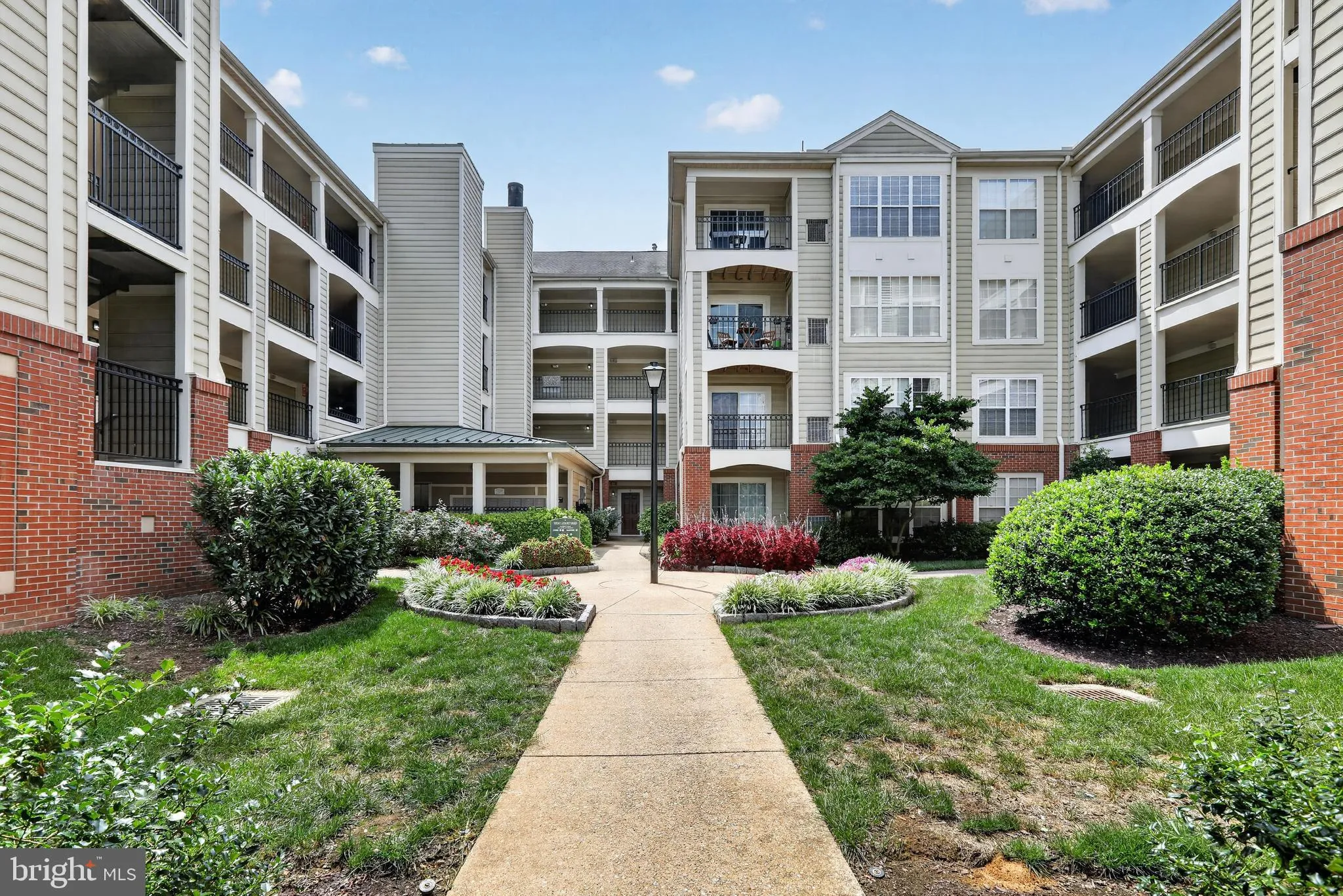 1100 QUAKER HILL DRIVE, Alexandria, VA 22314