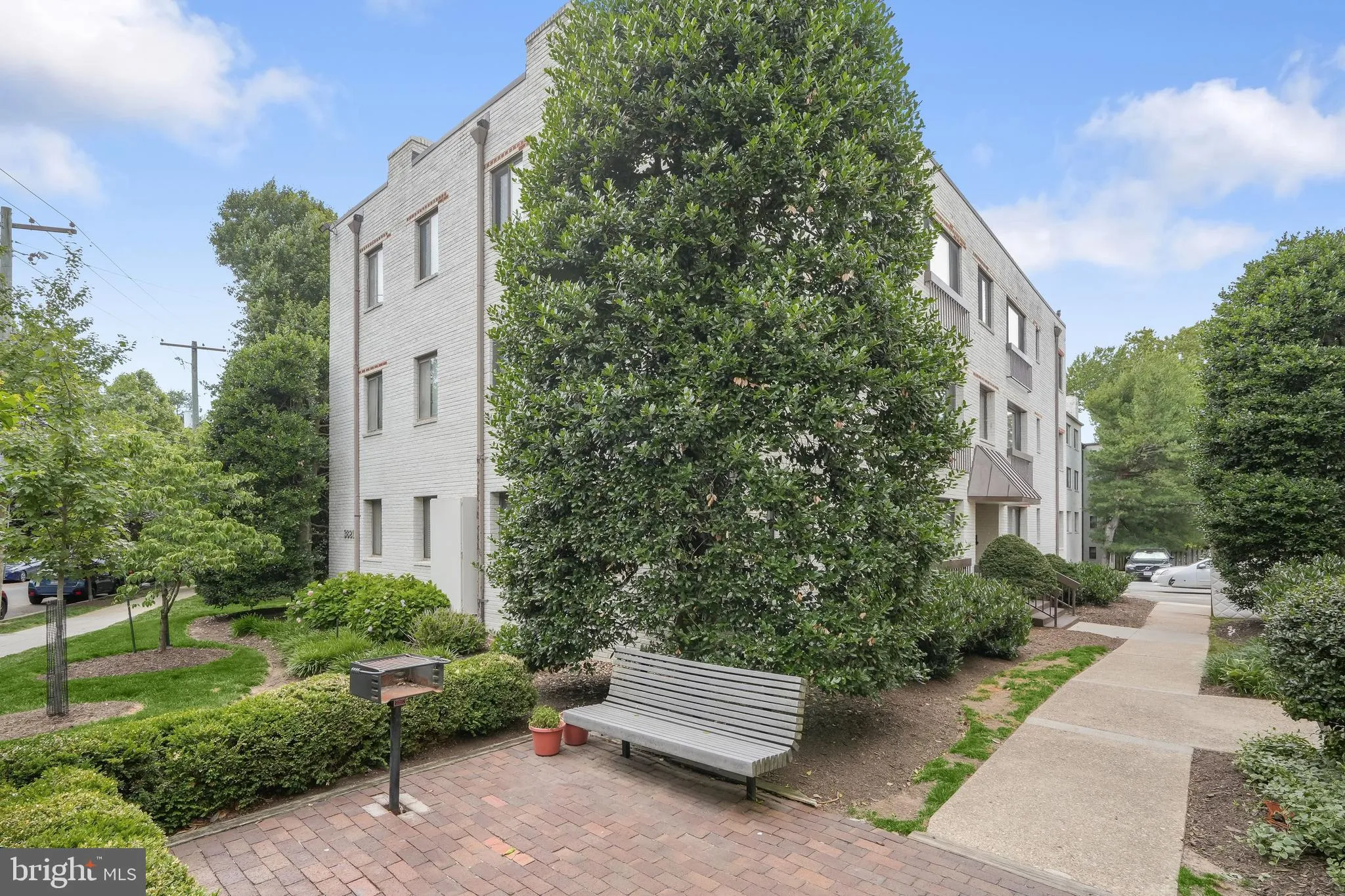 3819 DAVIS PLACE, Washington, DC 20007