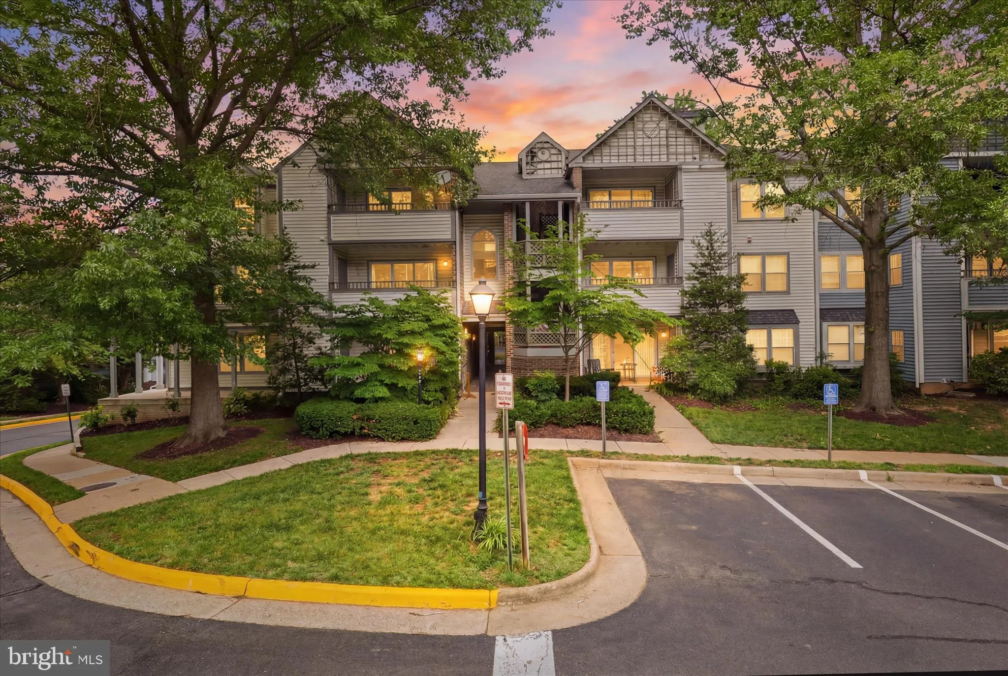 7703 LAFAYETTE FOREST DRIVE, Annandale, VA 22003