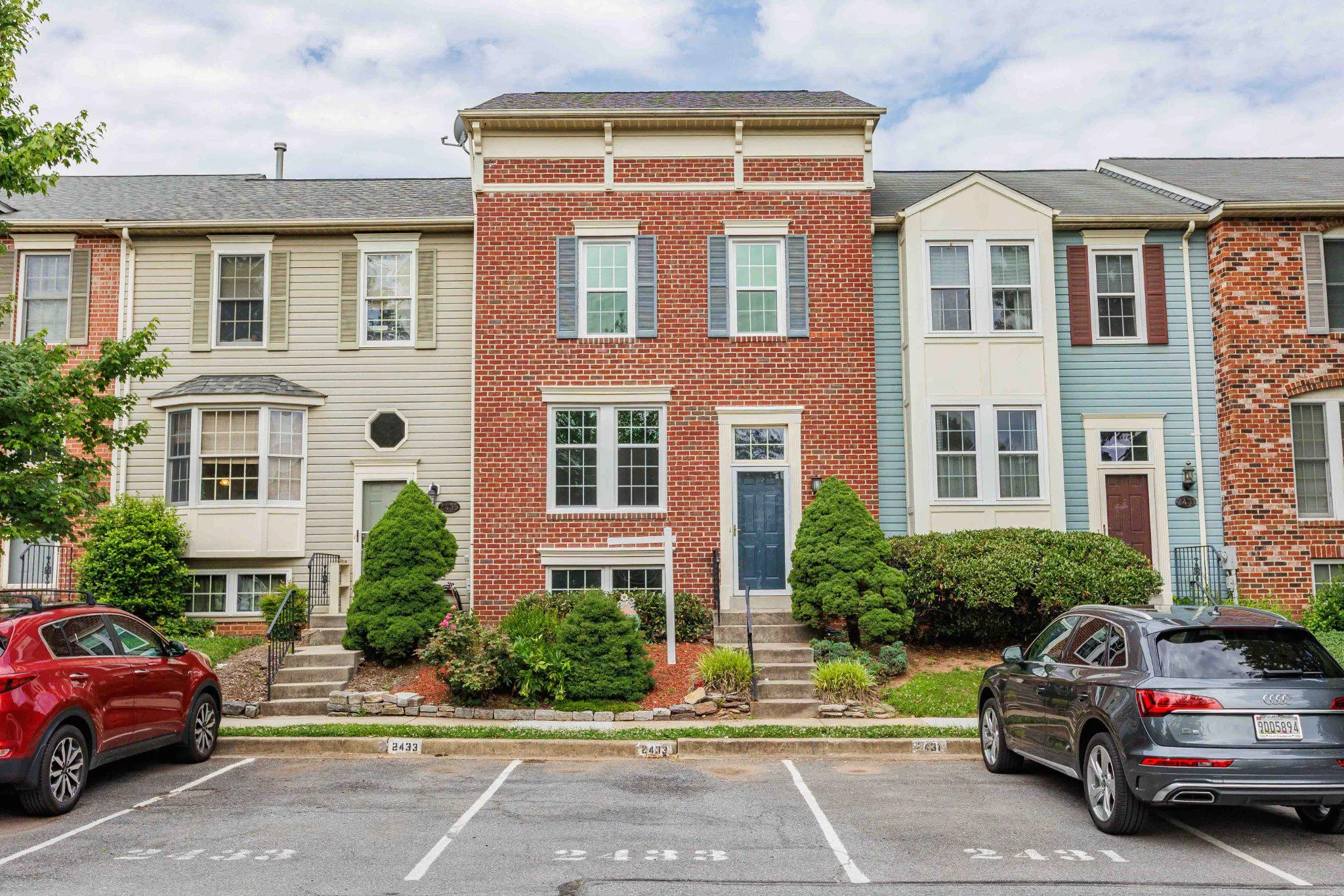 2433 DUNMORE COURT, Frederick, MD 21702