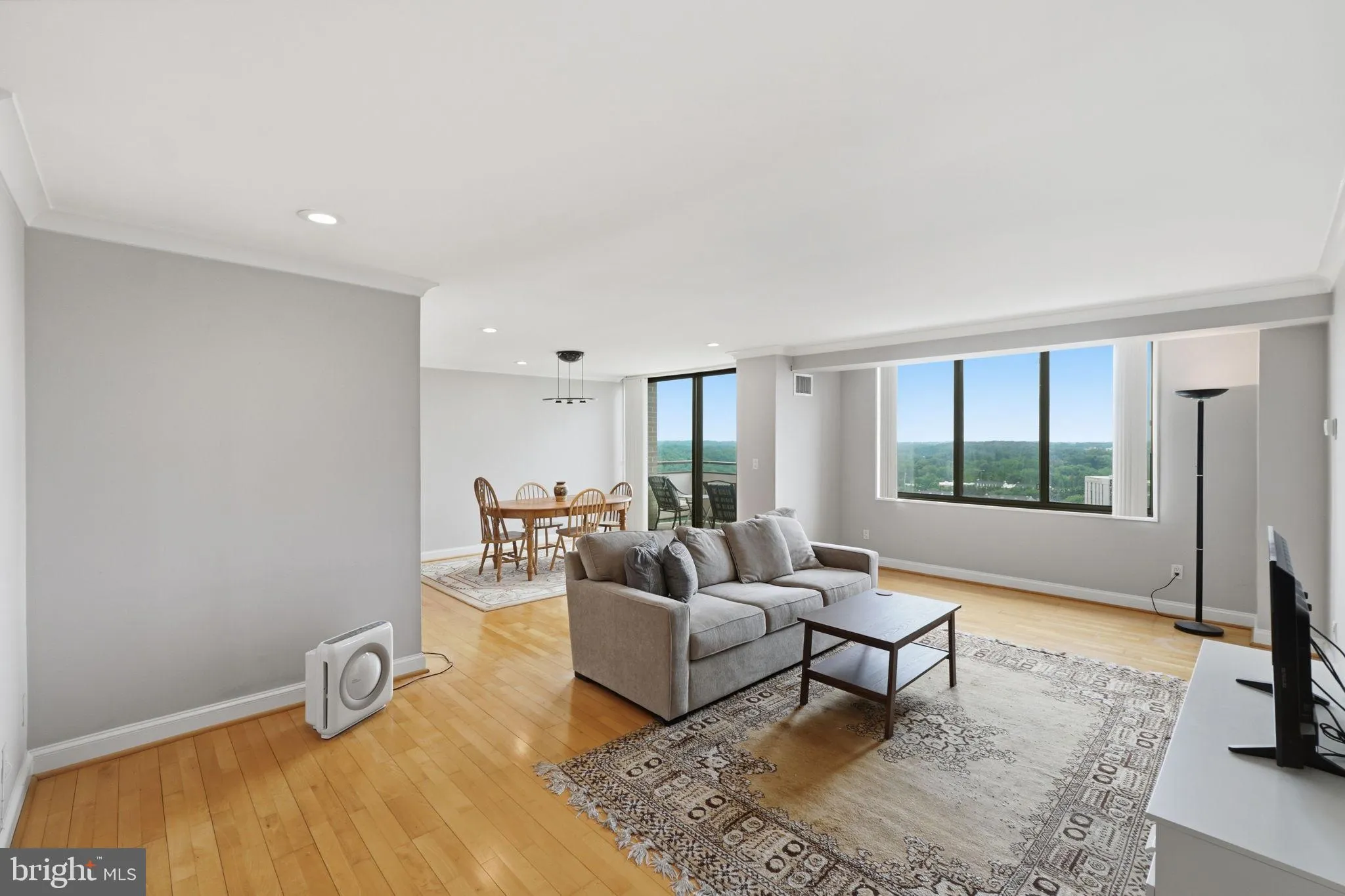 5225 POOKS HILL ROAD, Bethesda, MD 20814