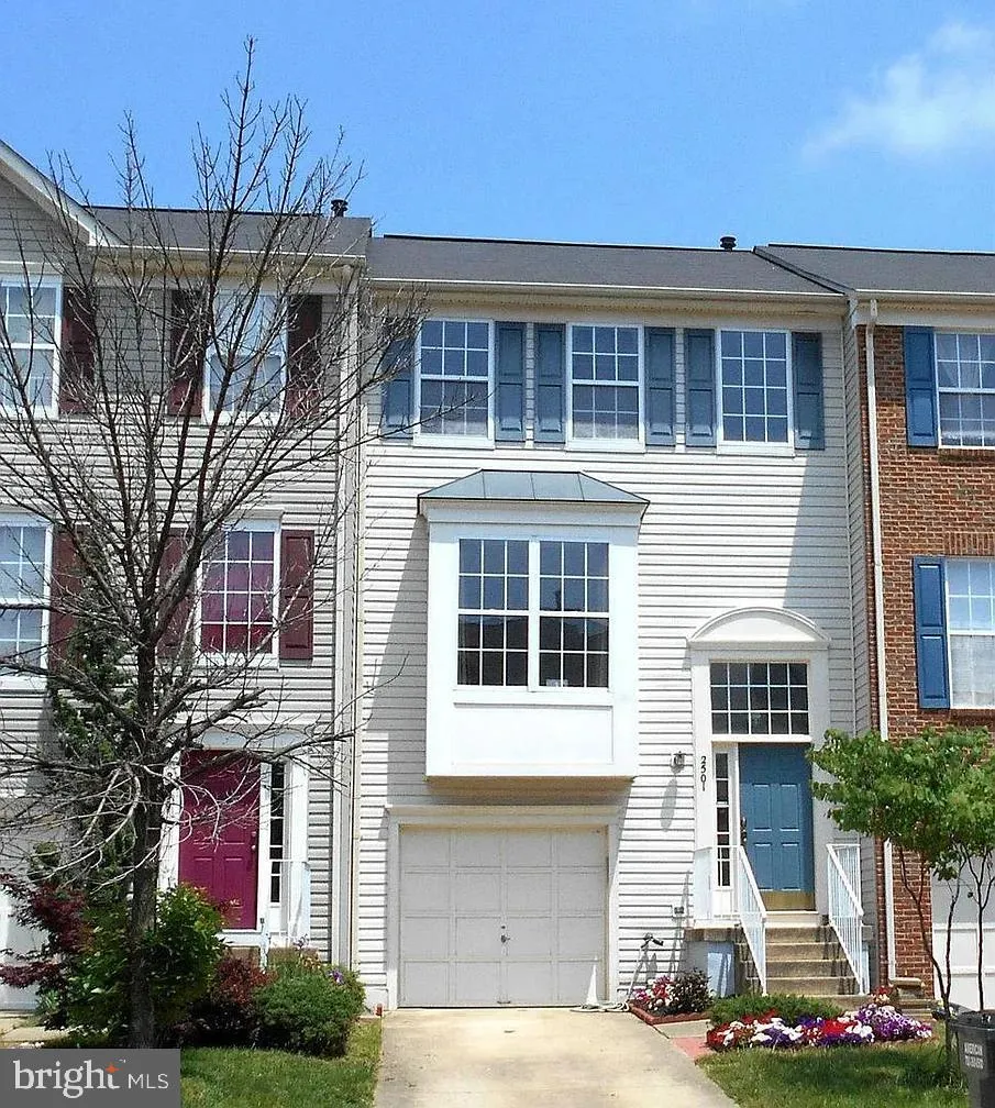 2501 GOLDEN HARVEST COURT, Herndon, VA 20171