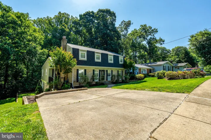 4509 Twinbrook Road, Fairfax, VA 22032