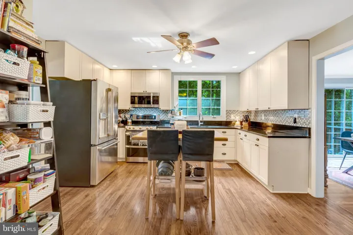 4509 Twinbrook Road, Fairfax, VA 22032