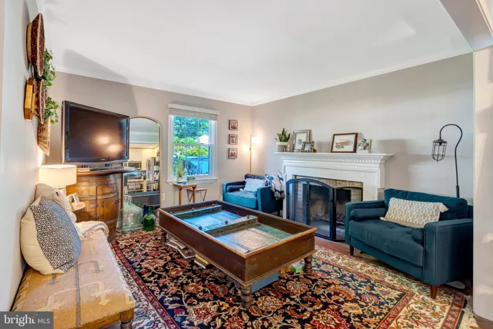 4509 Twinbrook Road, Fairfax, VA 22032