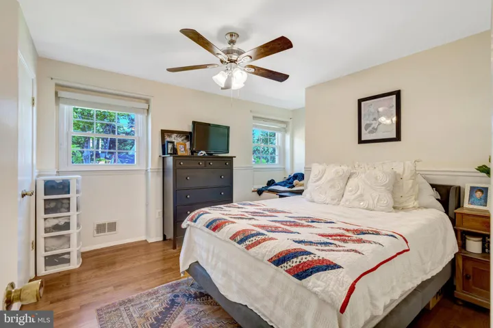 4509 Twinbrook Road, Fairfax, VA 22032