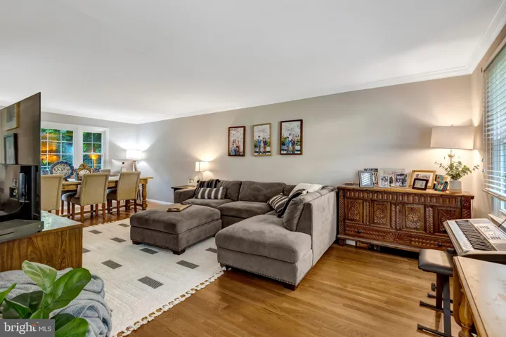 4509 Twinbrook Road, Fairfax, VA 22032