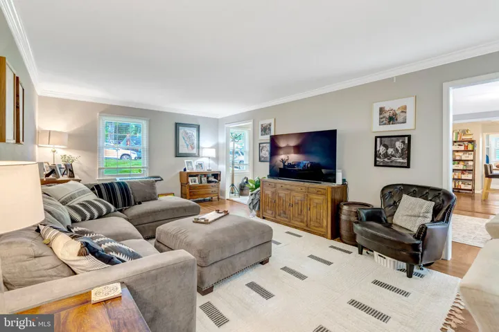 4509 Twinbrook Road, Fairfax, VA 22032