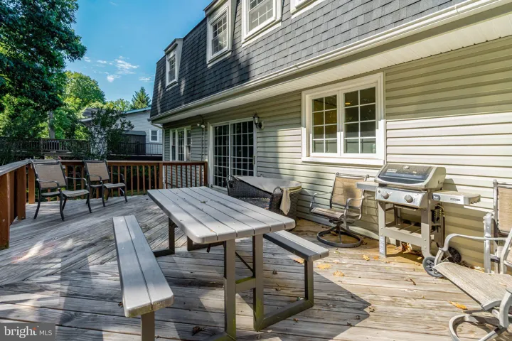 4509 Twinbrook Road, Fairfax, VA 22032