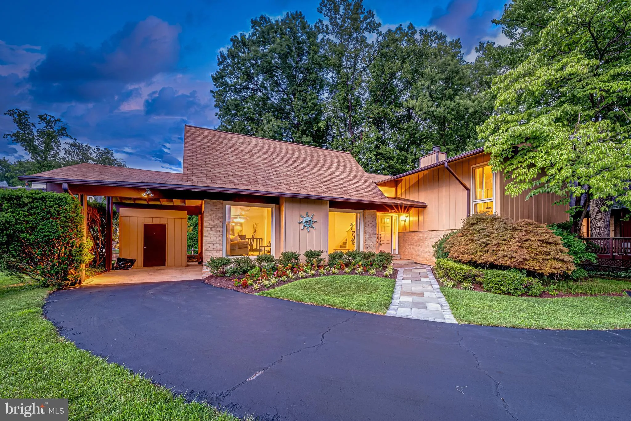 7802 WINCANTON COURT, Falls Church, VA 22043