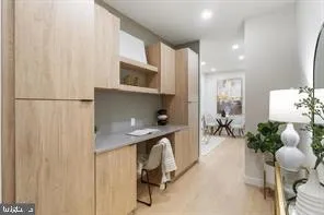 733 8TH STREET, Washington, DC 20003