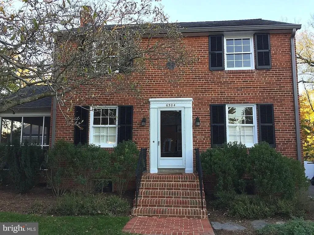 6524 27TH STREET, Arlington, VA 22213