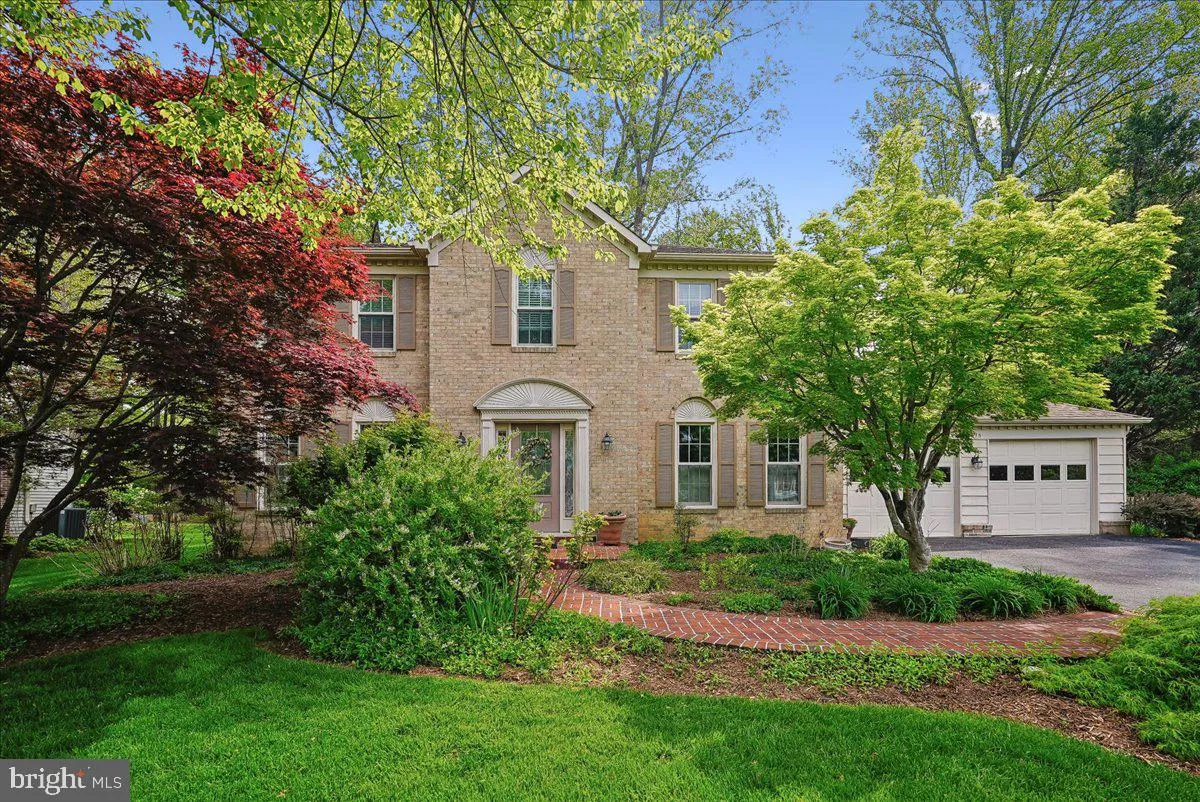 4915 SHADOW VALLEY DRIVE, Fairfax, VA 22030