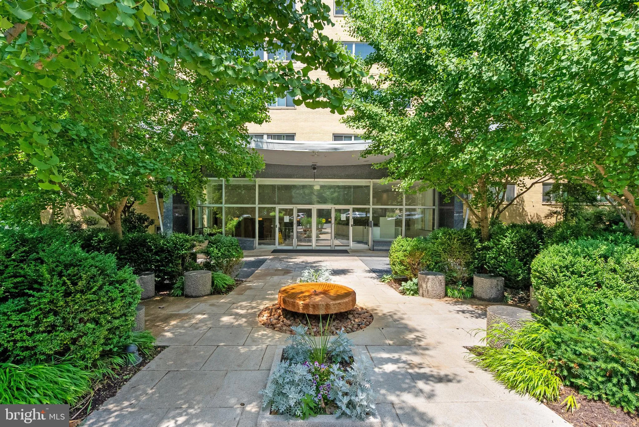 4600 CONNECTICUT AVENUE, Washington, DC 20008