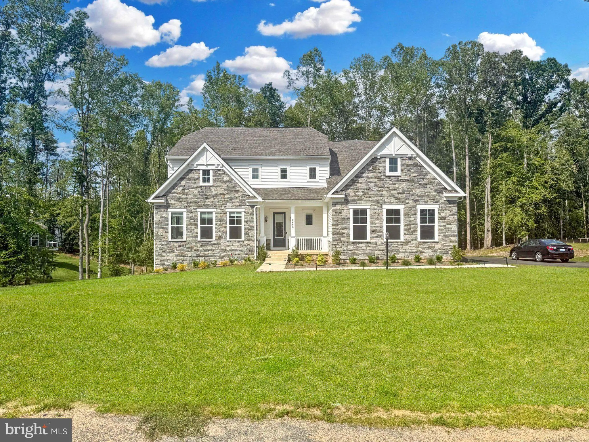 8642 SYCAMORE WAY, Manassas, VA 20112