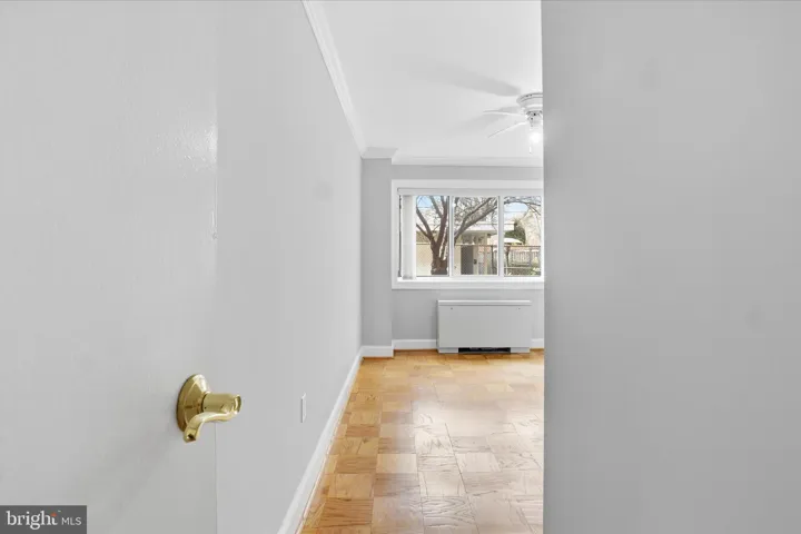 200 N Maple Avenue, Falls Church, VA 22046