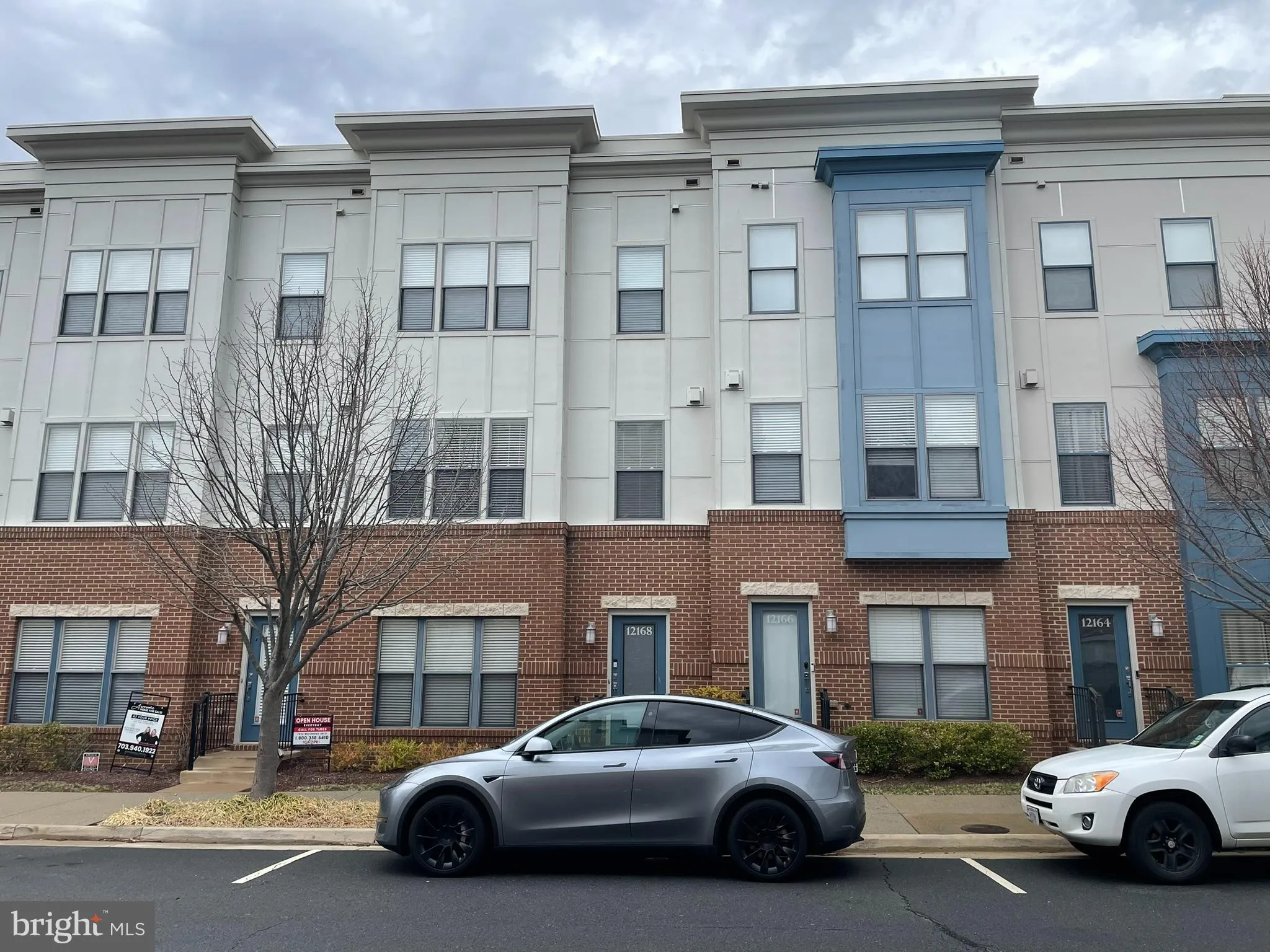 12168 WAVELAND STREET, Fairfax, VA 22033