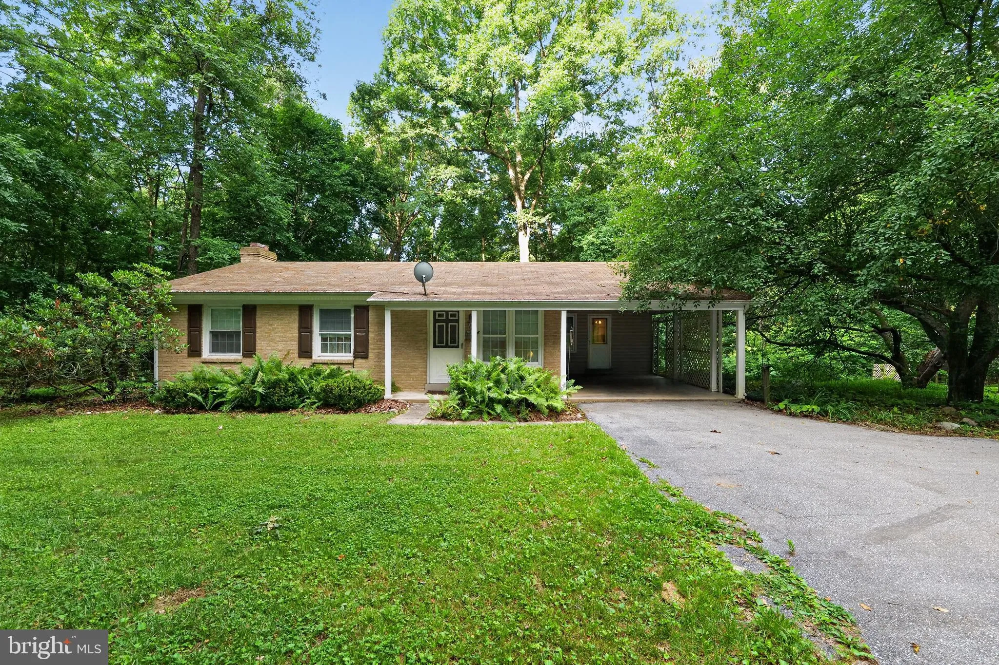 9810 WOODSBORO ROAD, Frederick, MD 21701
