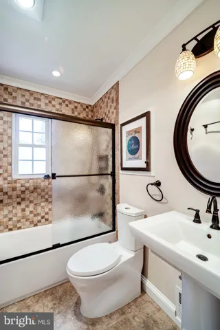 1317 Queen Street, Alexandria, VA 22314