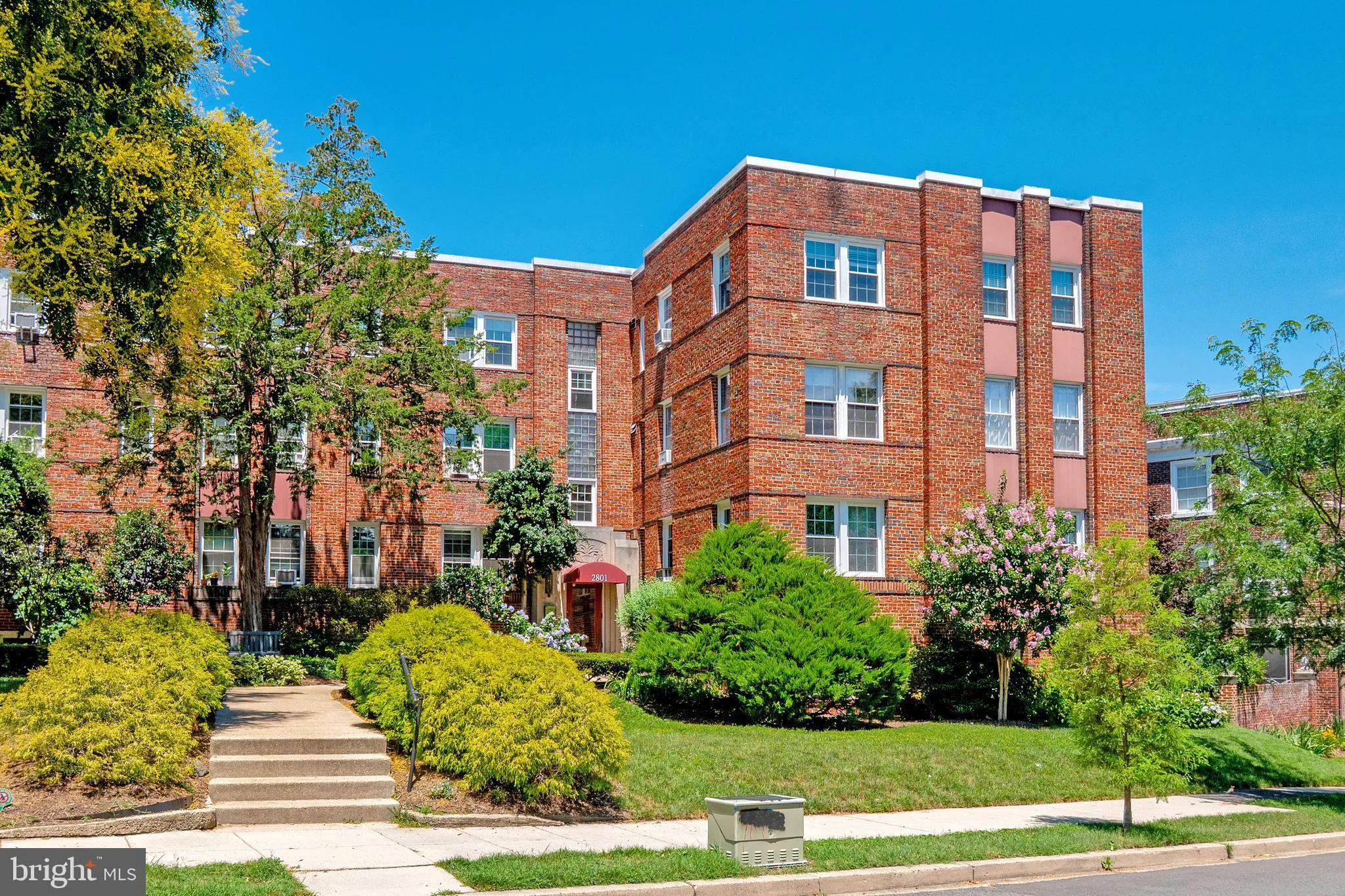 2801 CORTLAND, Washington, DC 20008