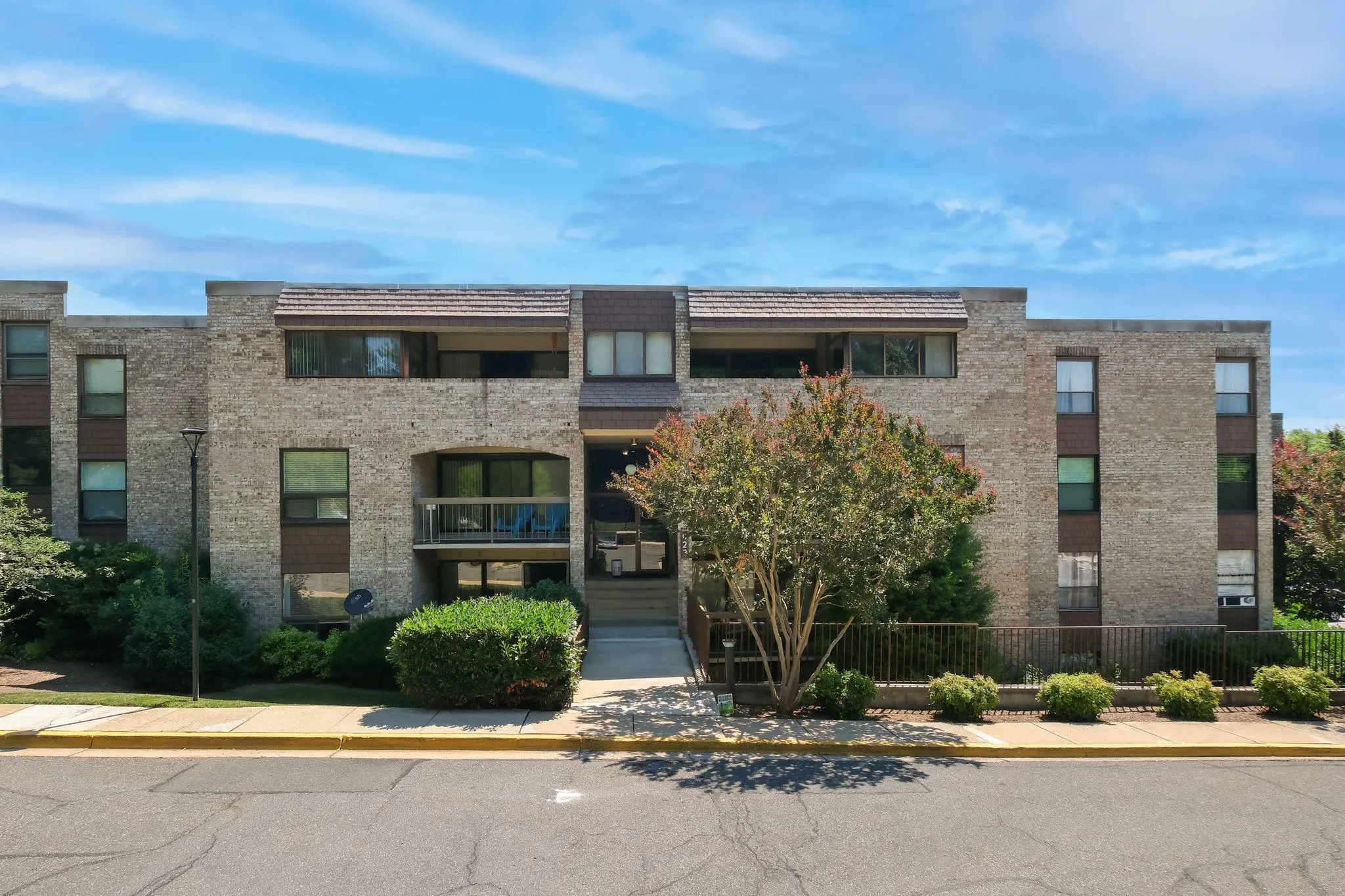 423 CHRISTOPHER AVENUE, Gaithersburg, MD 20879