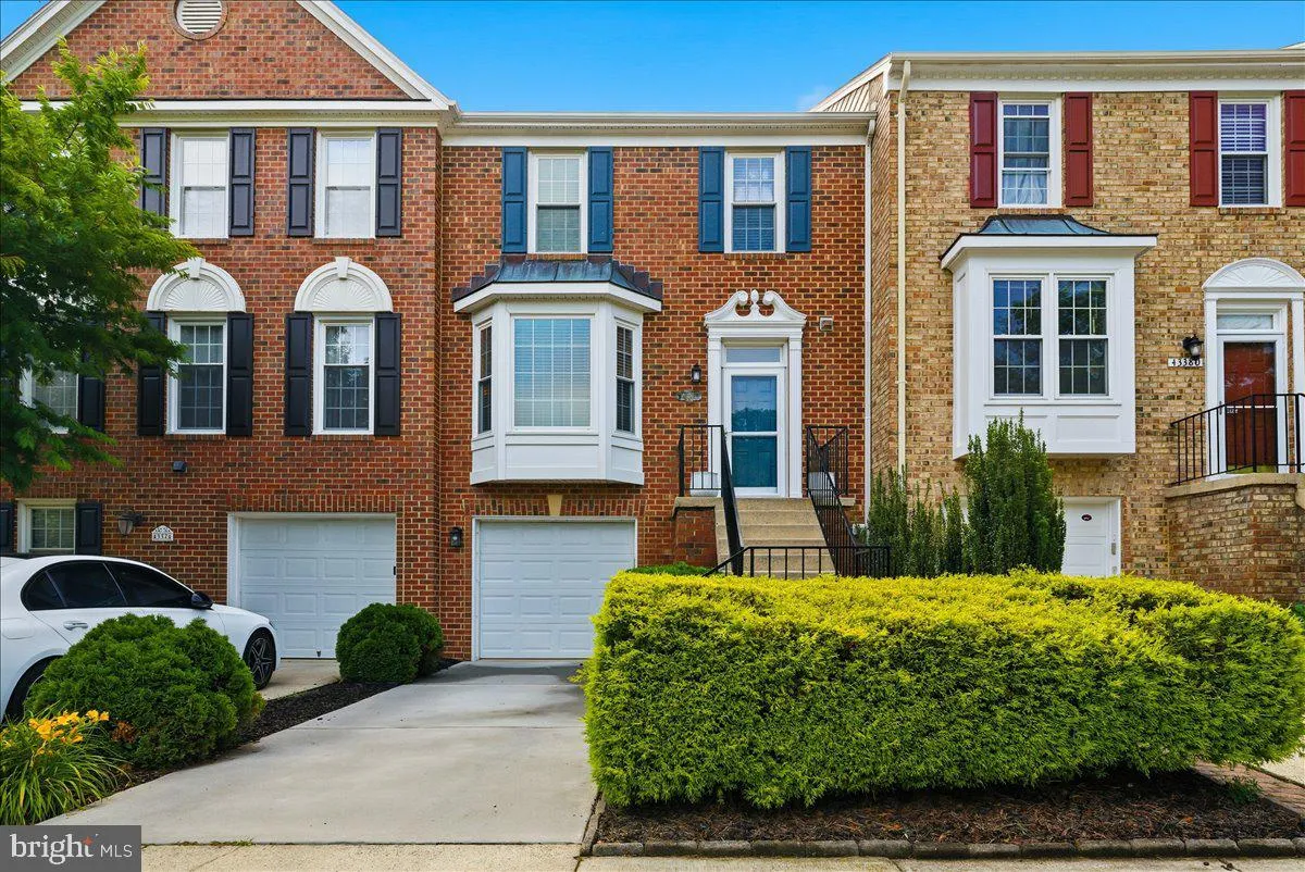 43378 LIVERY SQUARE, Ashburn, VA 20147