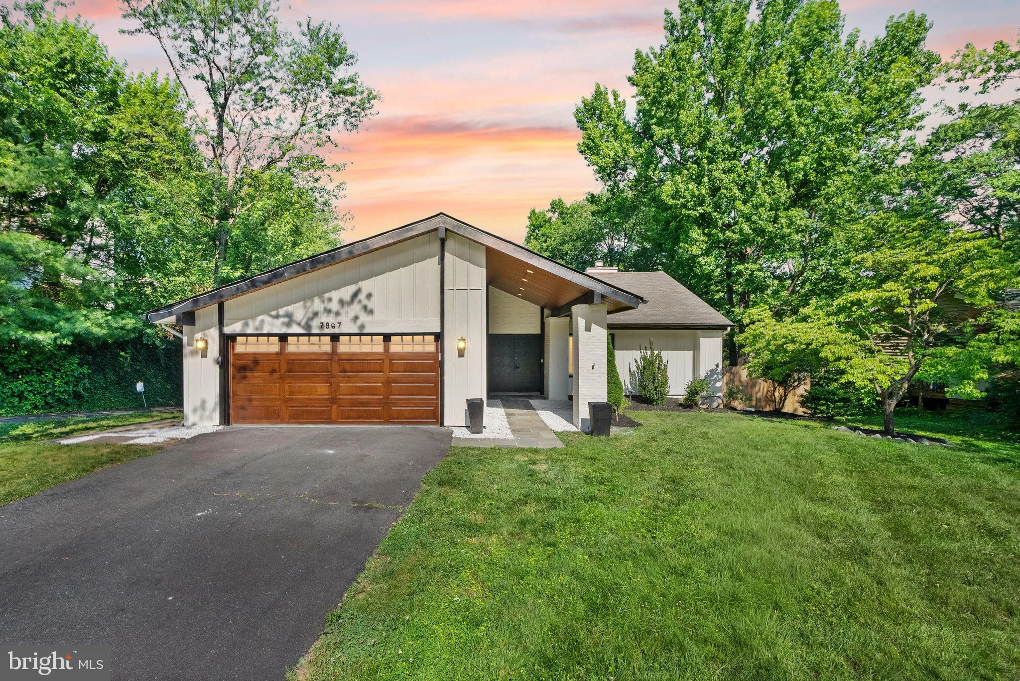 7807 MULBERRY BOTTOM LANE, Springfield, VA 22153
