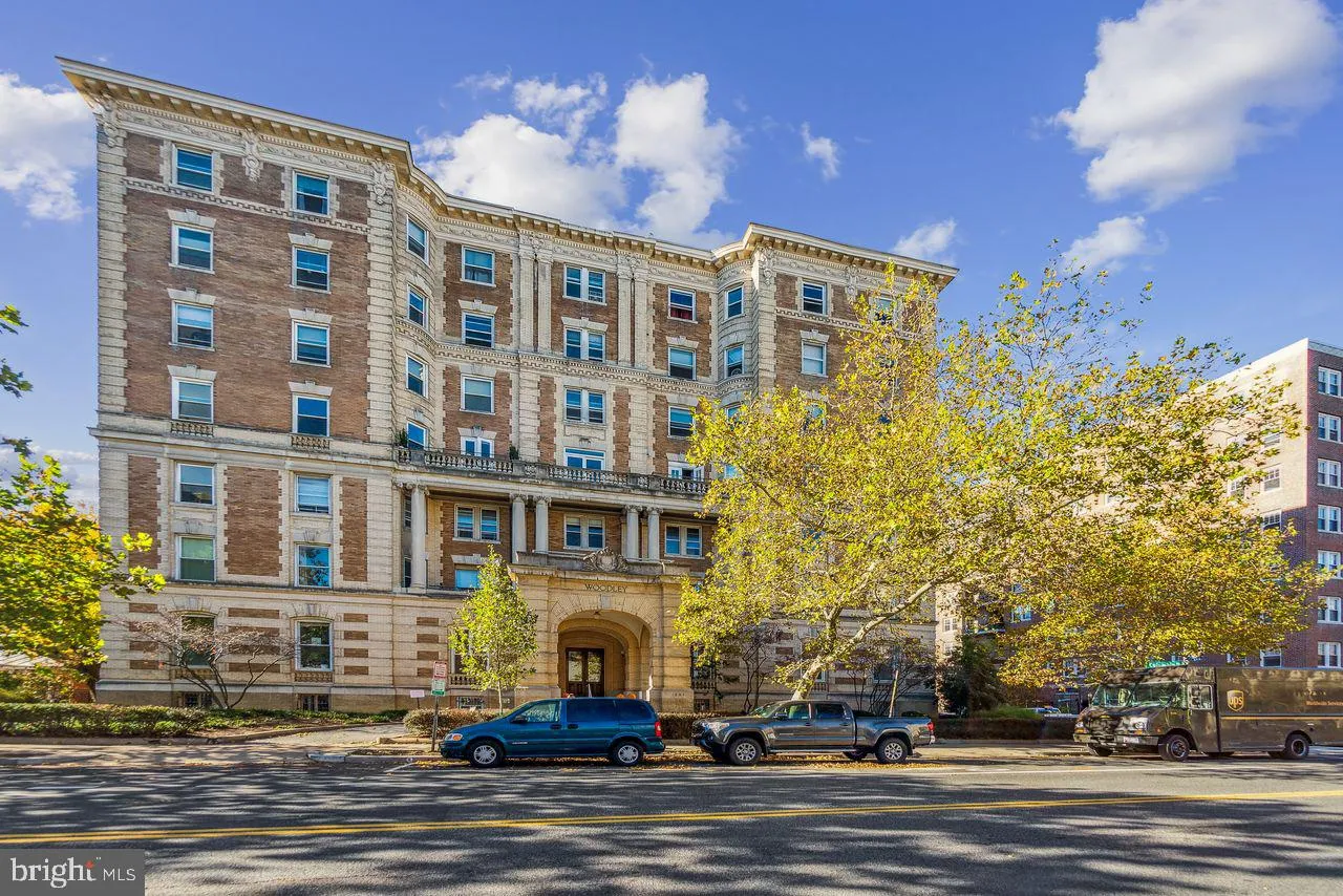 1851 COLUMBIA ROAD, Washington, DC 20009