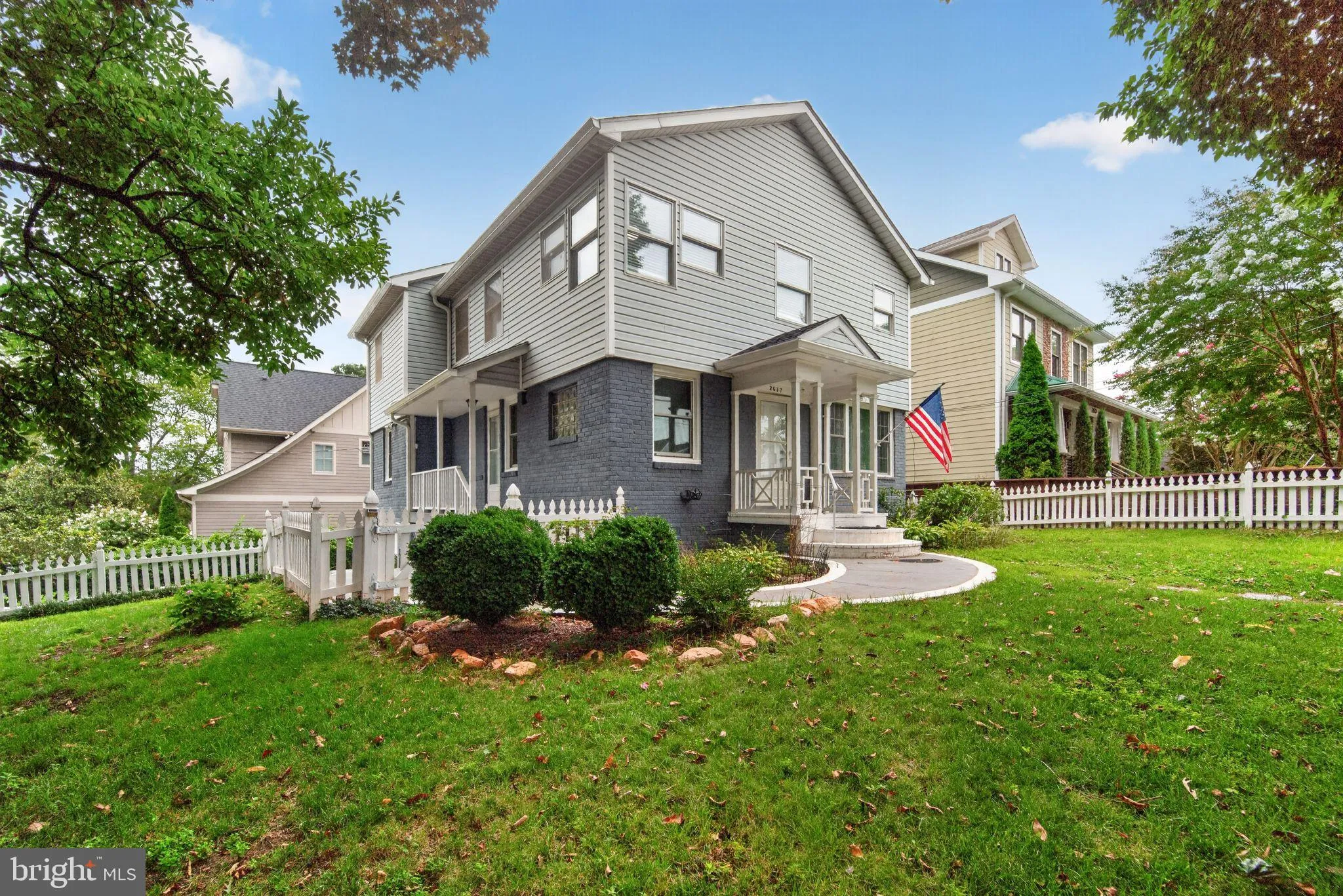 2637 GREENBRIER STREET, Arlington, VA 22207