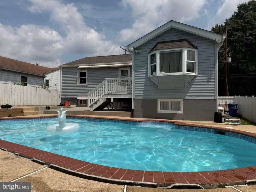 5923 BERWYN ROAD, College Park, MD 20740