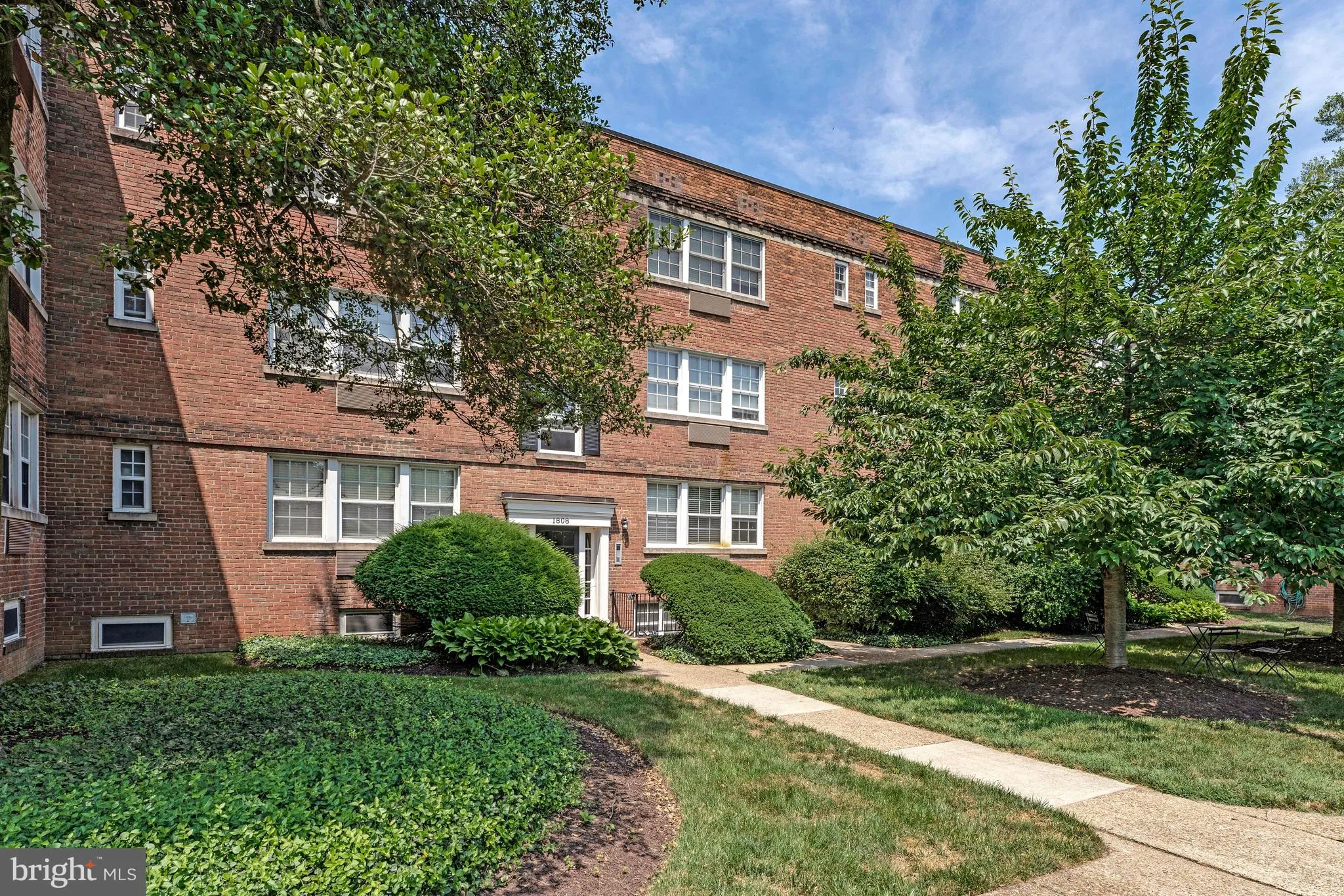 1808 ABINGDON DRIVE, Alexandria, VA 22314