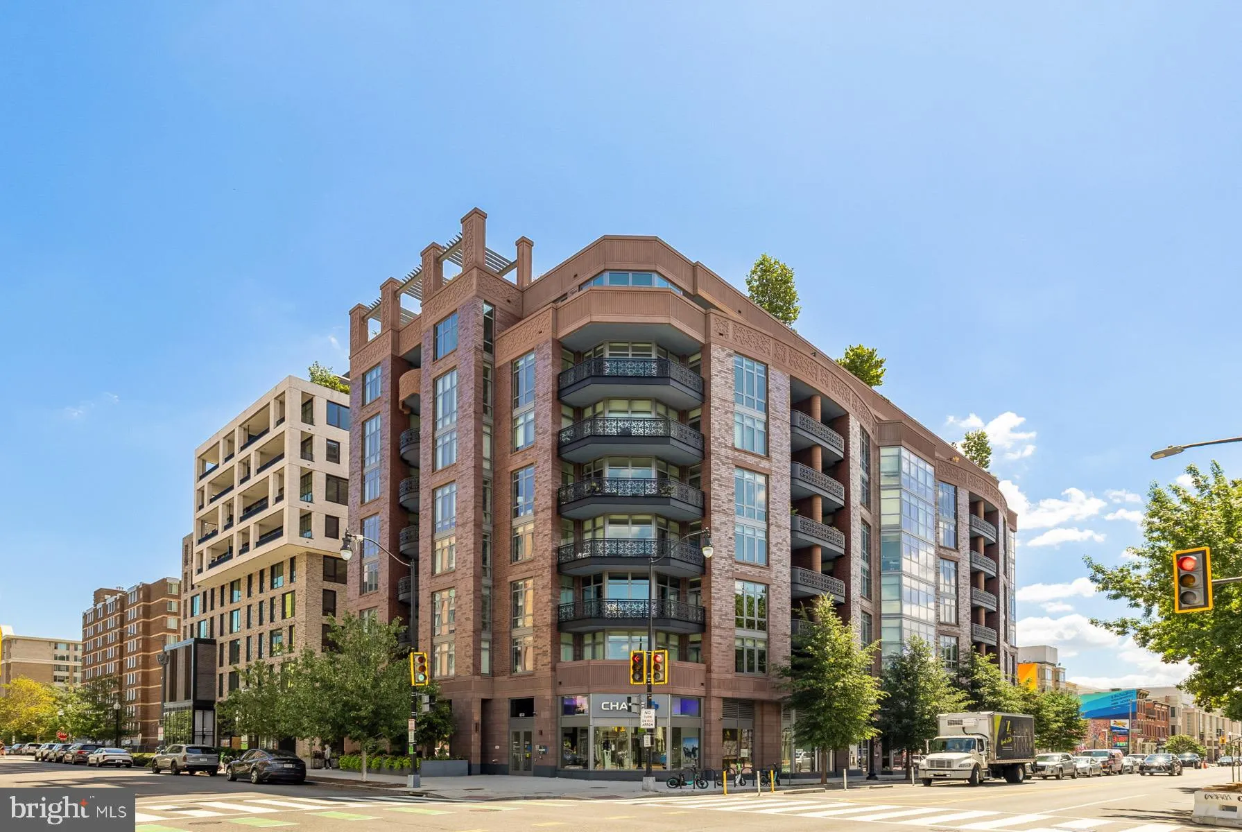 810 O STREET, Washington, DC 20001