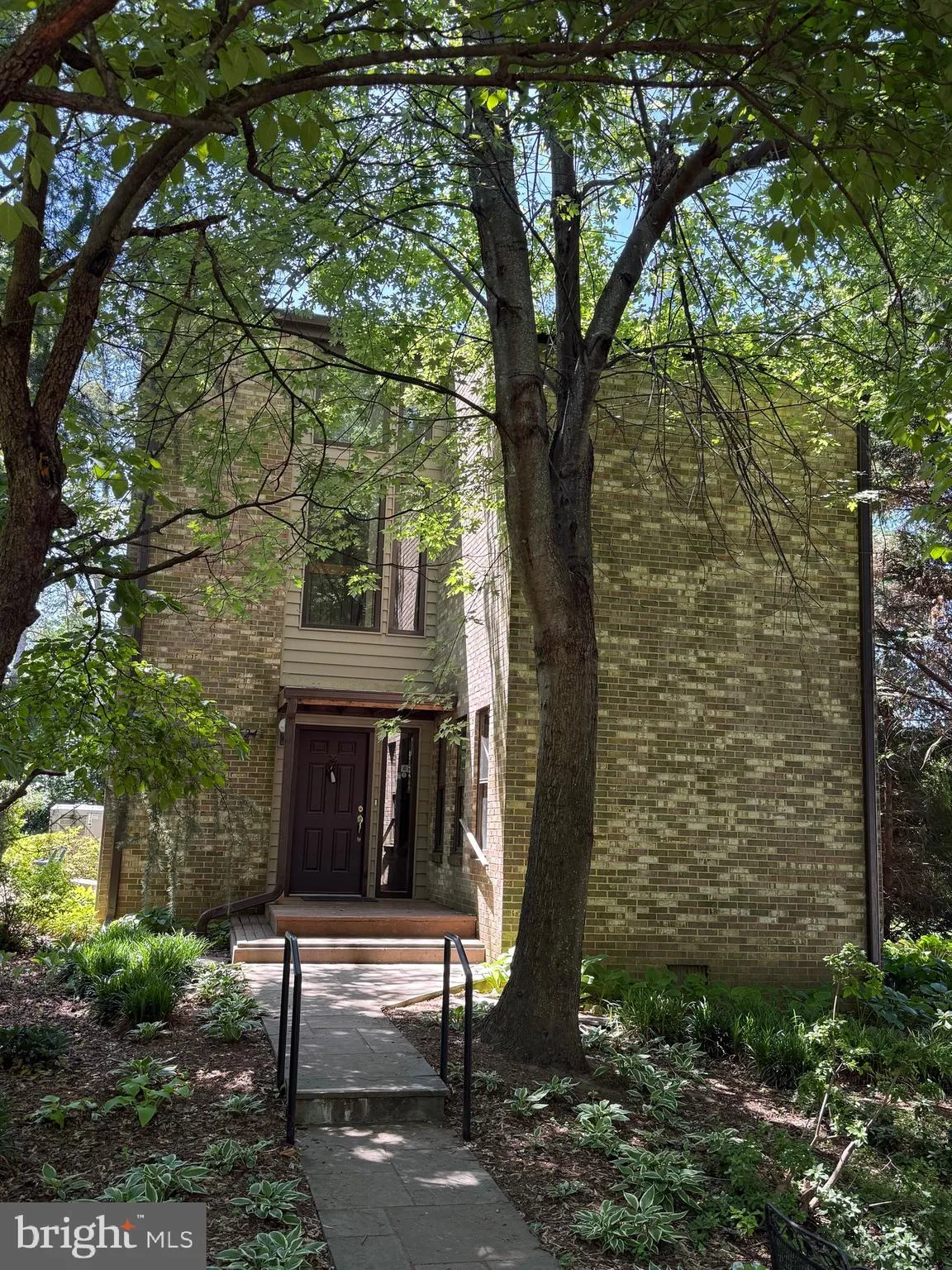1524 PATHFINDER LANE, Mclean, VA 22101